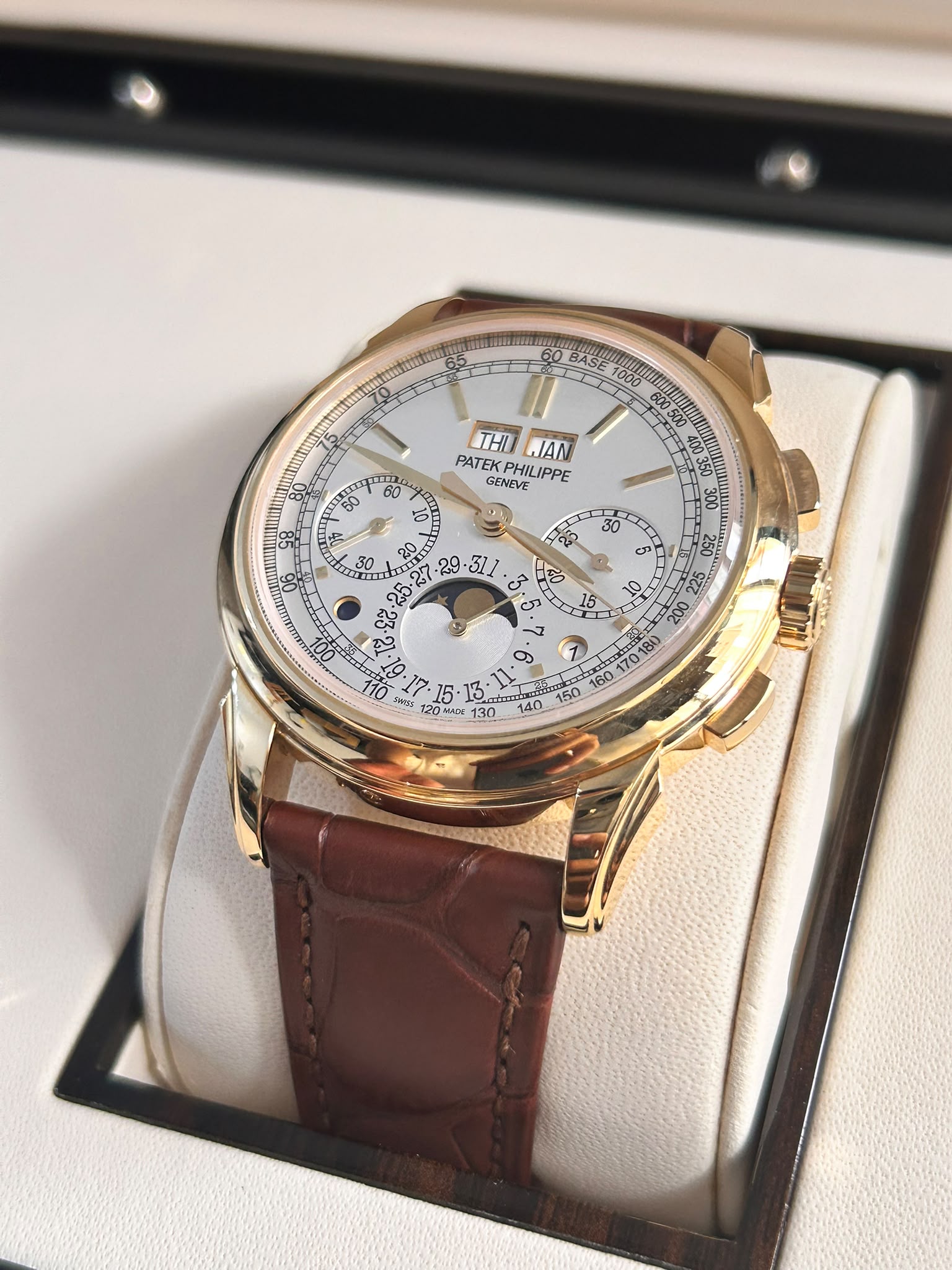 Patek Philippe Grand Complications Perpetual Calendar 5270J-001 2025