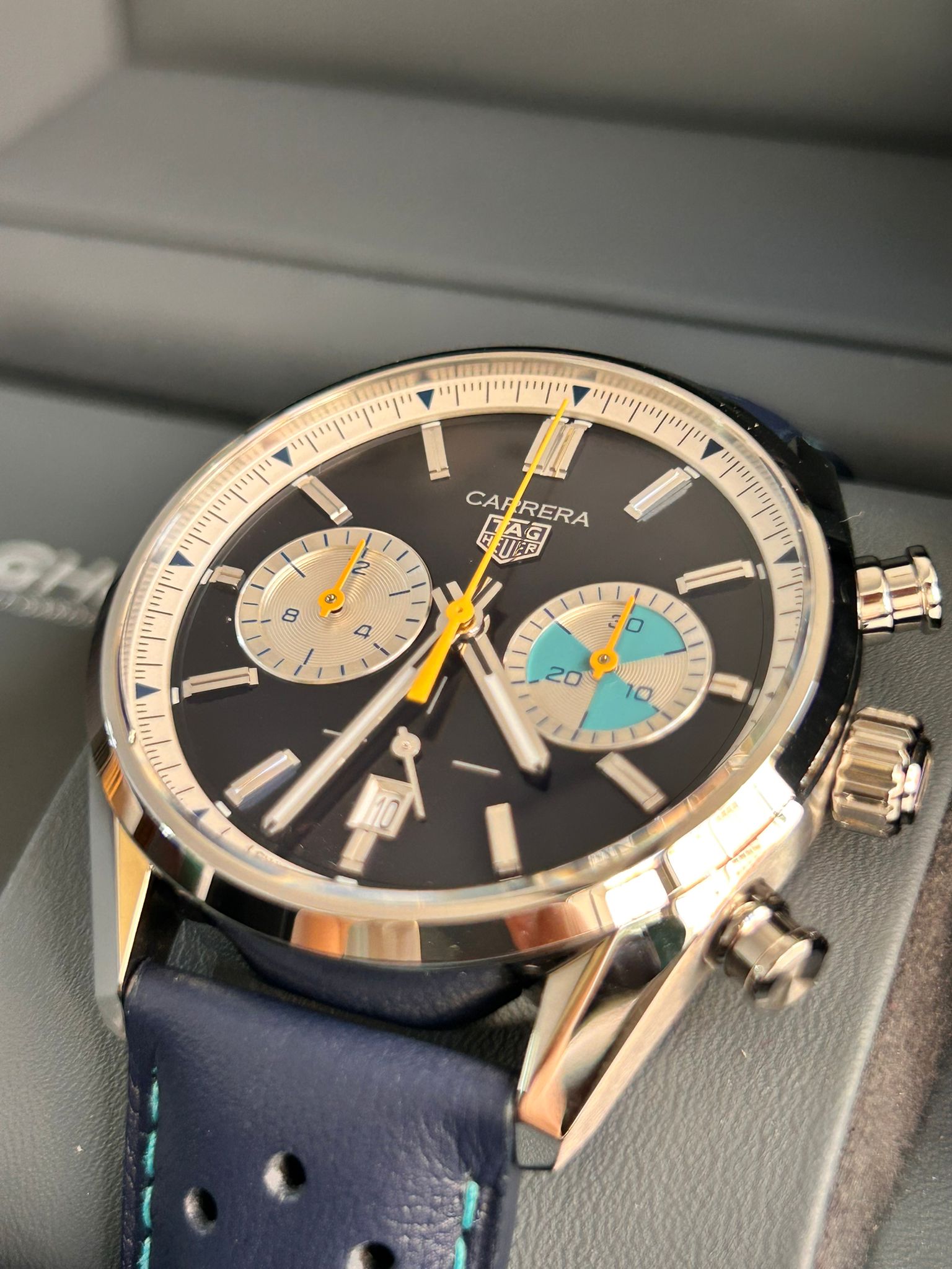 TAG Heuer Carrera Chronograph CBN201N.FC6620