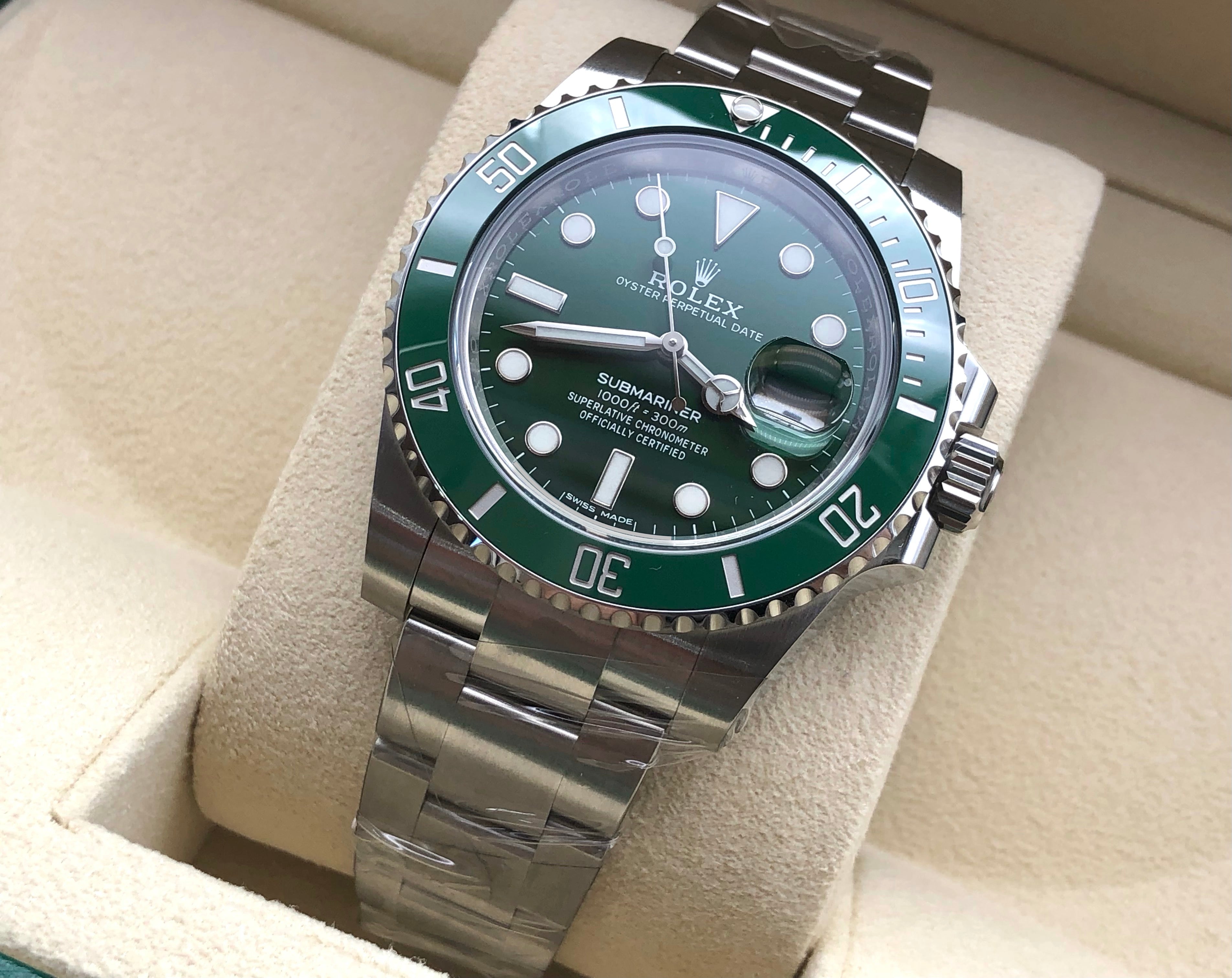 Rolex Submariner 40 mm 116610Lv 2020