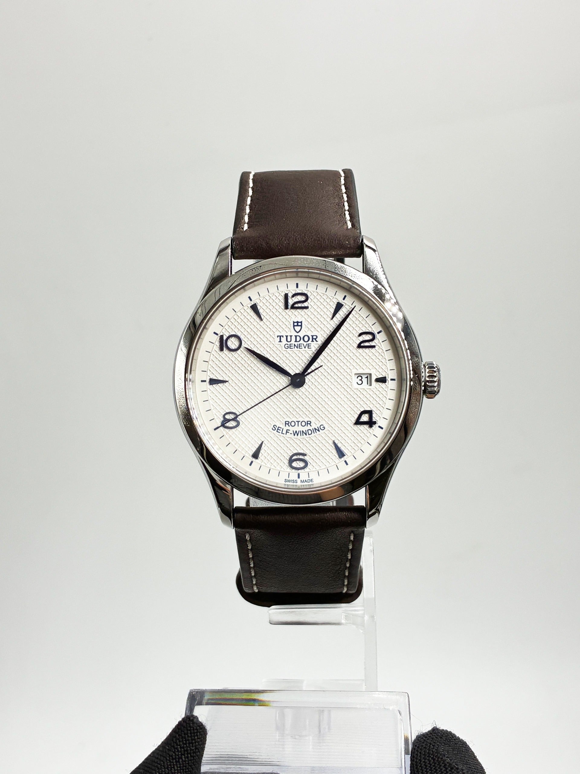 Tudor 1926 M91550-0010