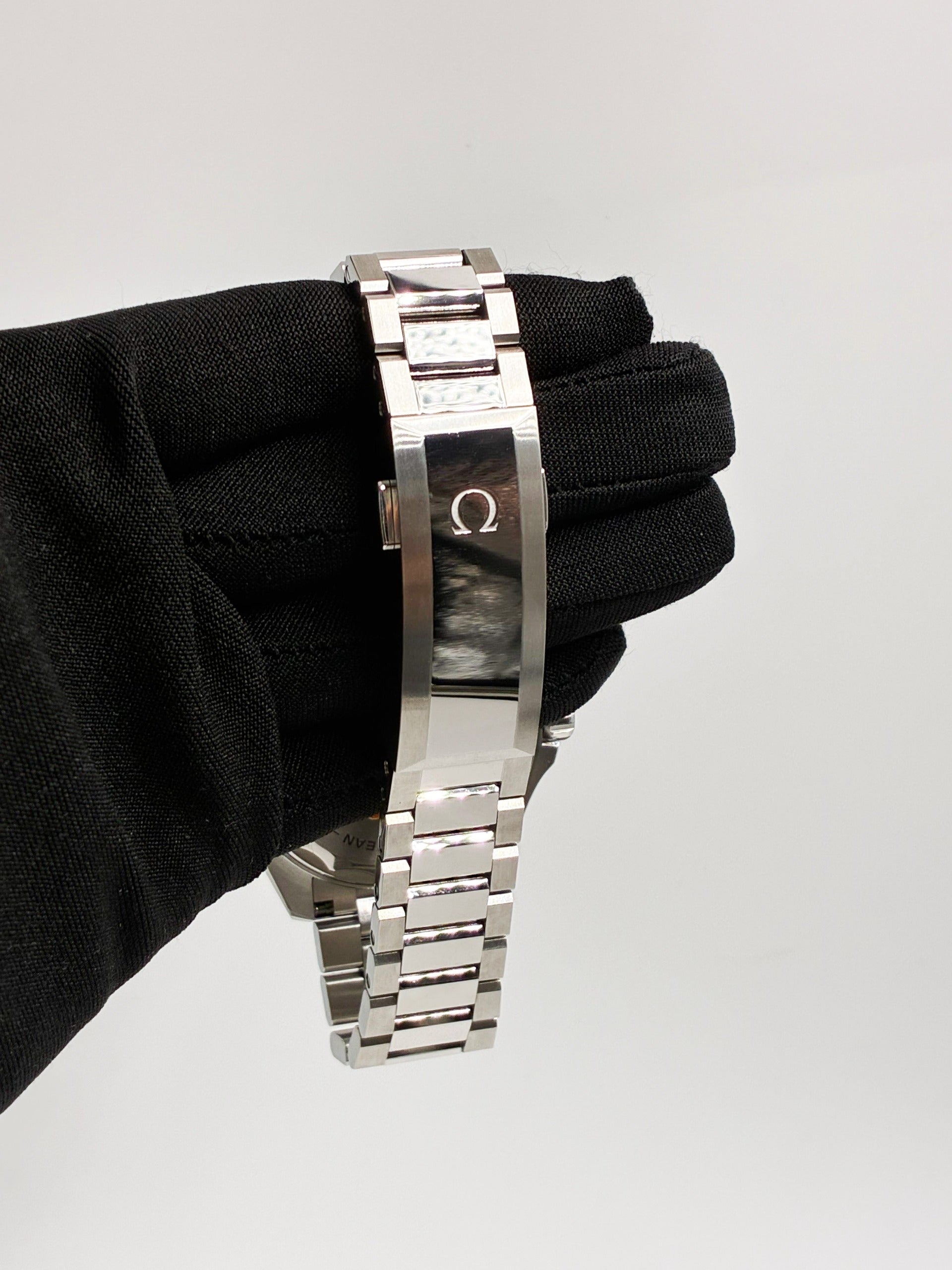 Omega Seamaster Planet Ocean 600M 217.32.42.21.01.002