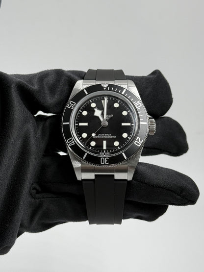 TUDOR Black Bay  M7941A1A0NU-0002