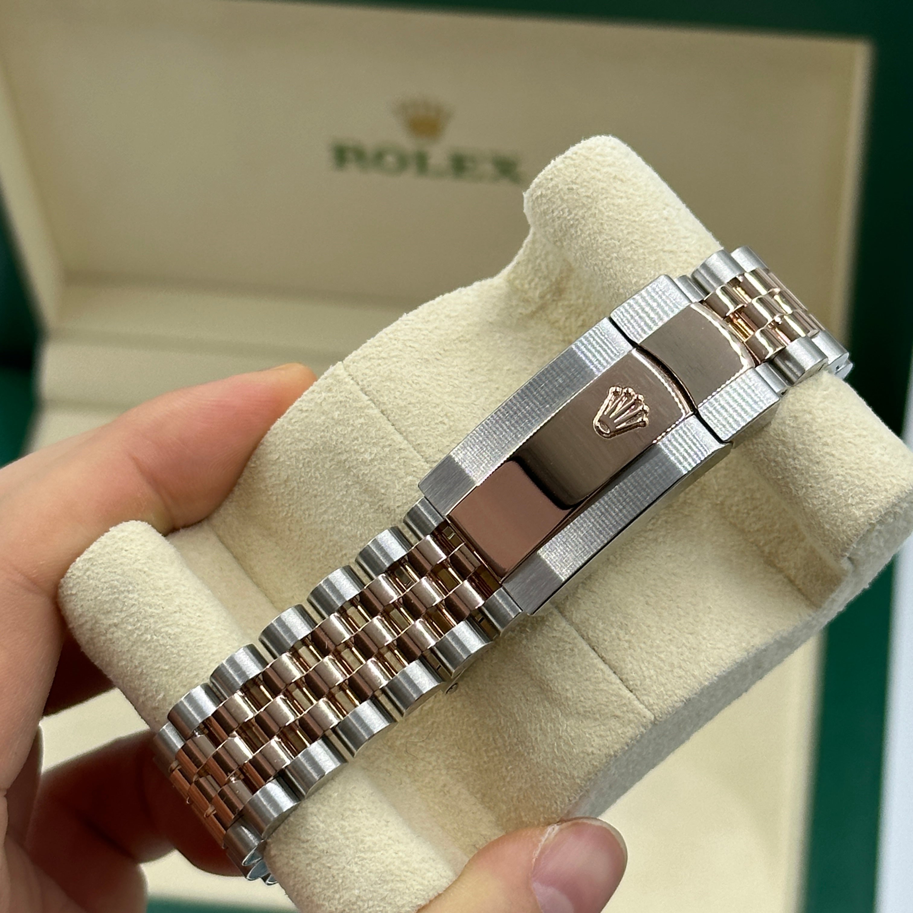 Rolex Datejust 36 126231 Grau Index Jubilee 2024