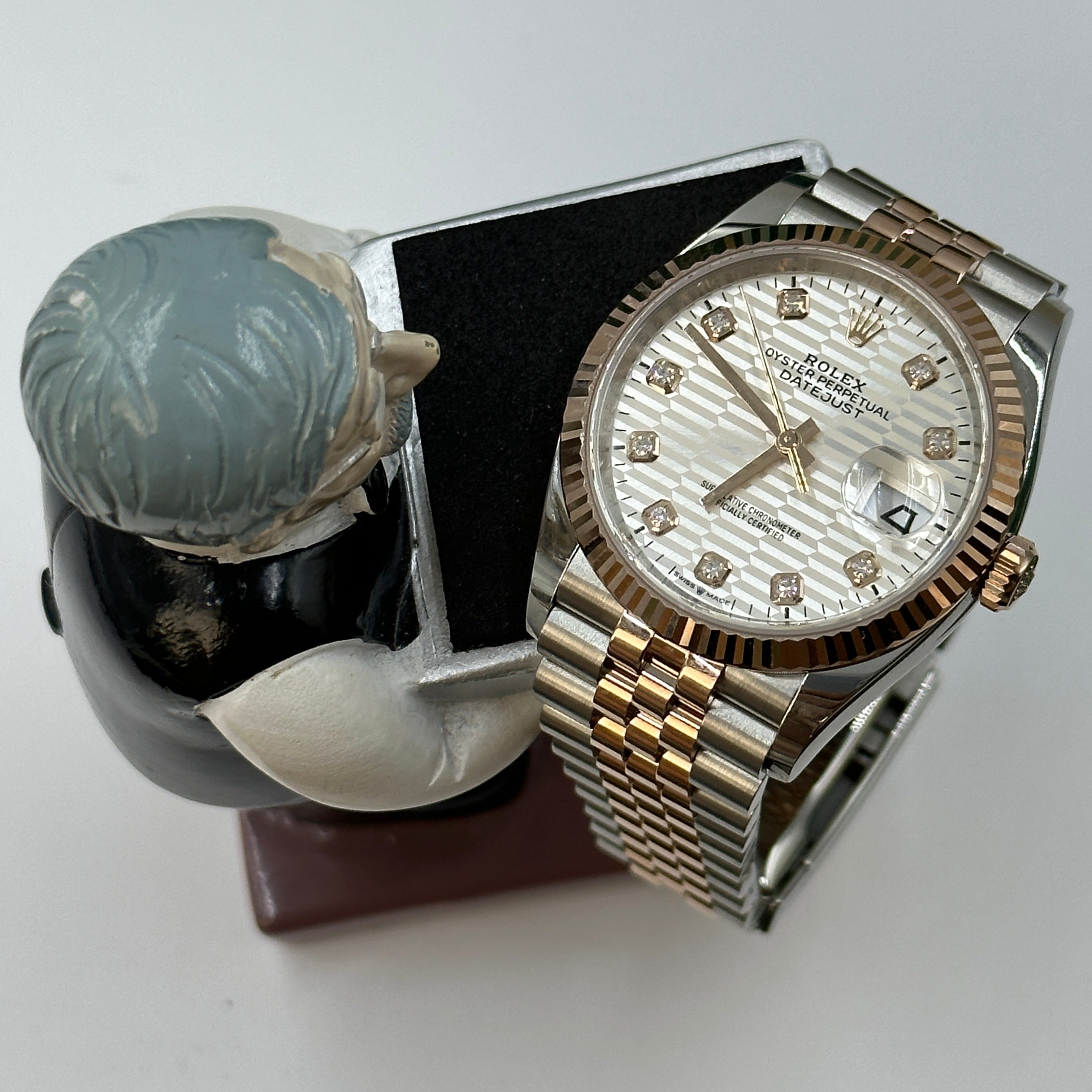 Rolex Datejust 36 126231G Silber geriffeltes Jubiläum 2024