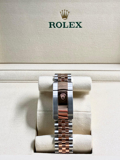 Rolex Datejust 36 126231NG White Jubilee 2026