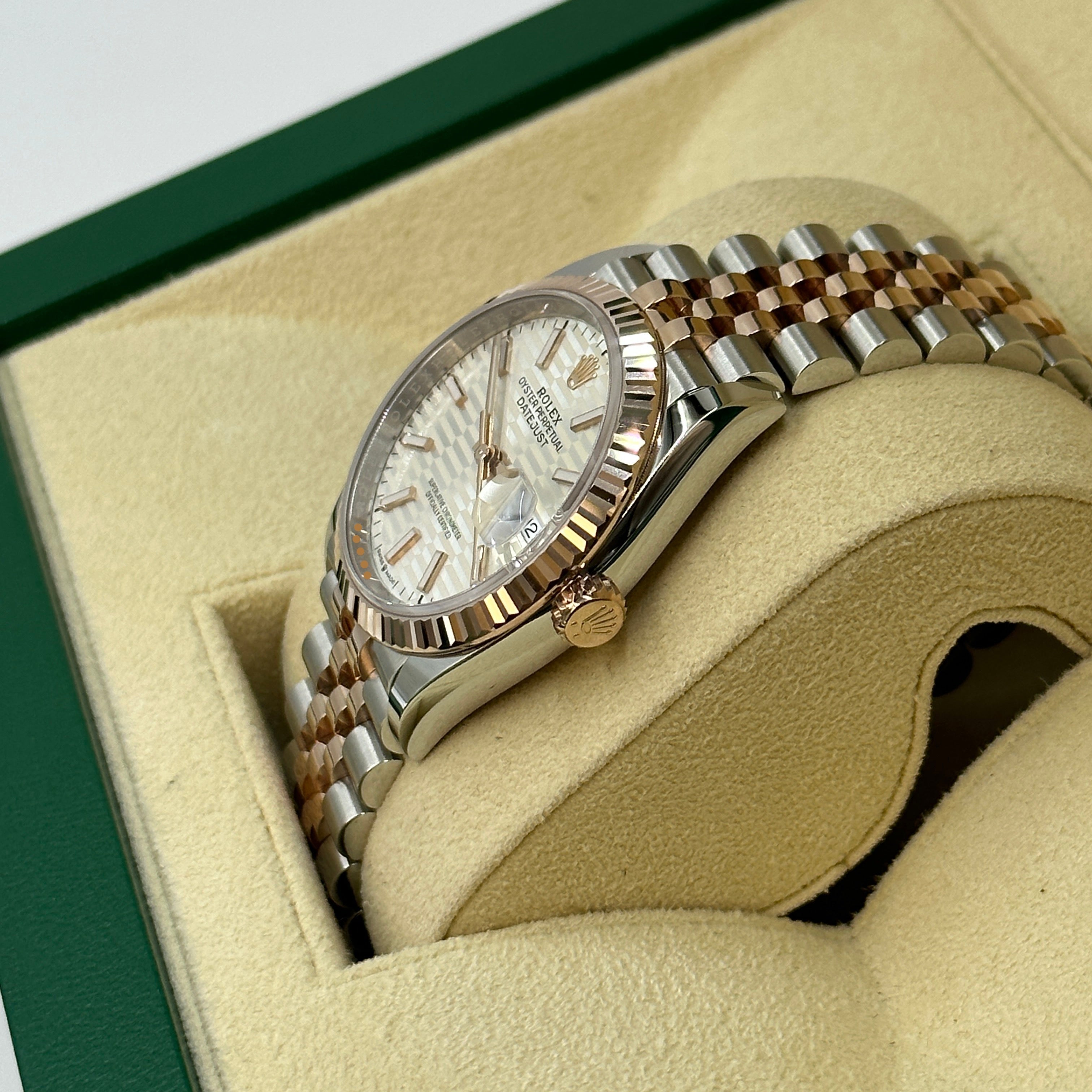 Rolex Datejust 36 126231 Silber Index geriffelt Jubilee 2024