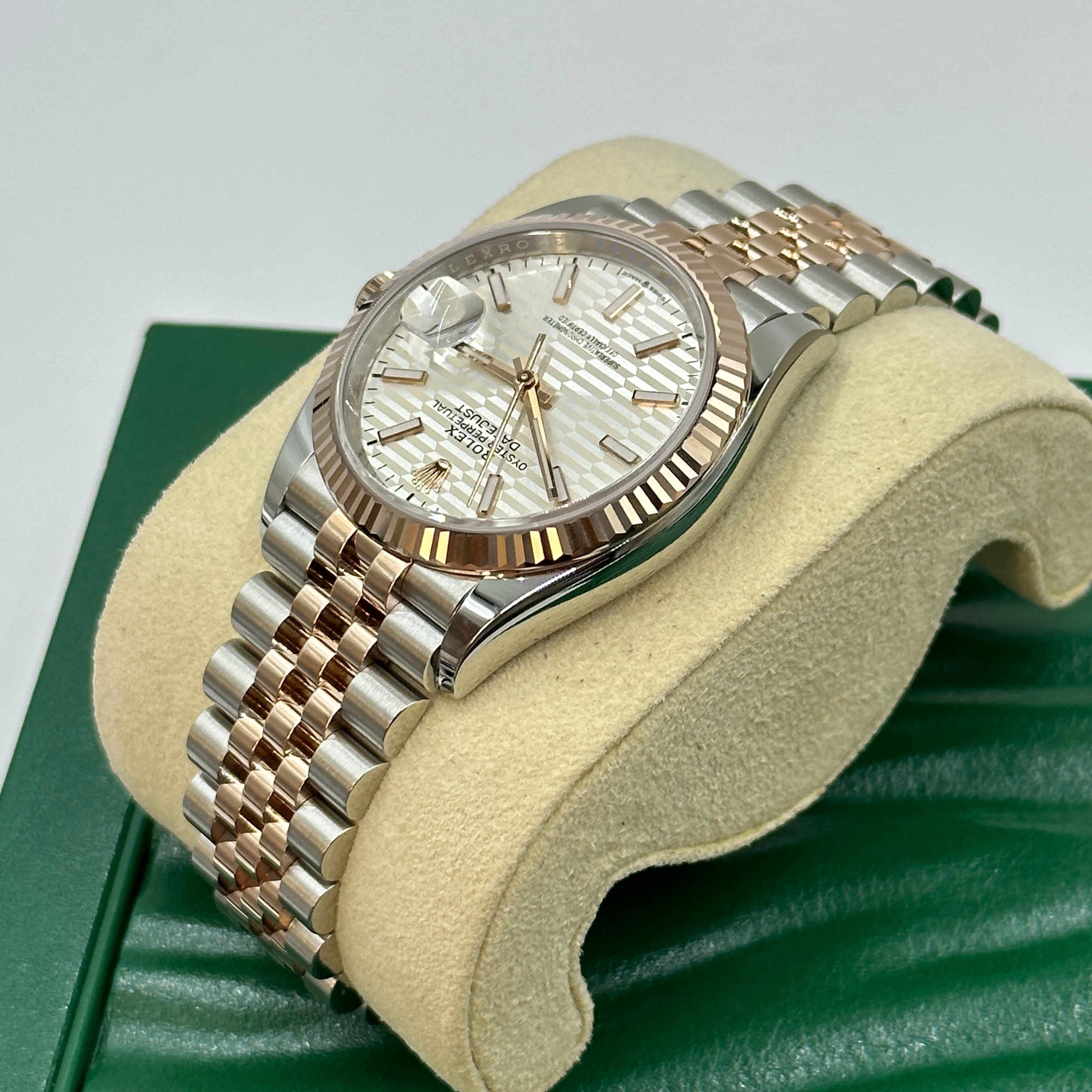 Rolex Datejust 36 126231 Silber Index geriffelt Jubilee 2024