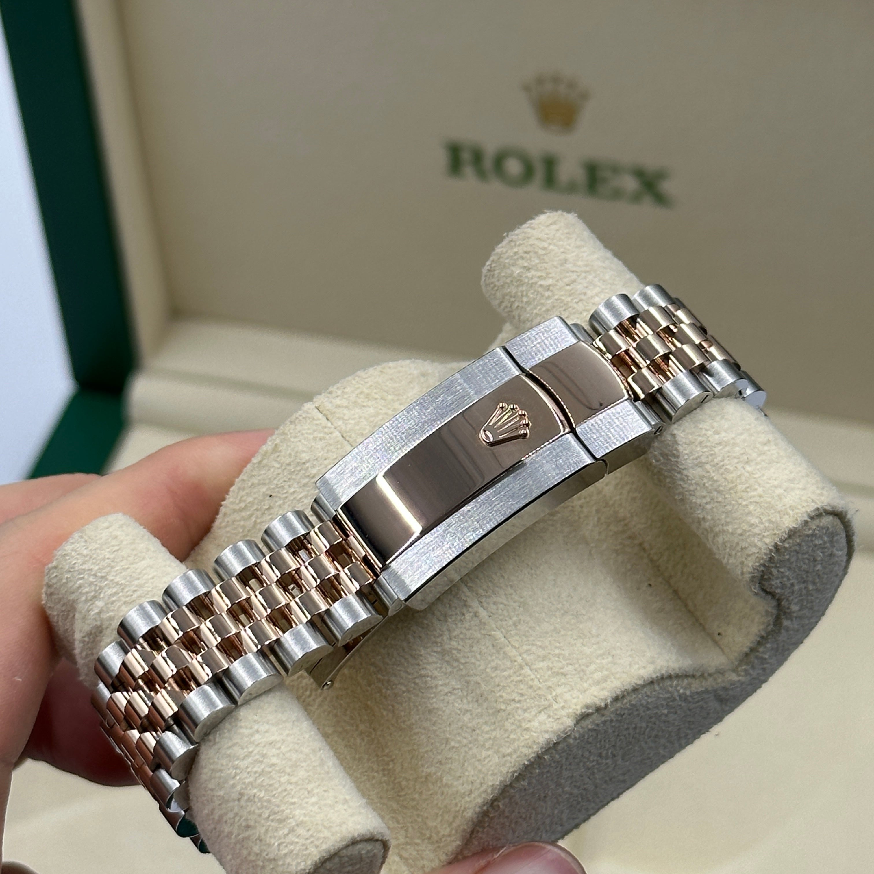 Rolex Datejust 36 126231 Pink VIIX Römisches Jubiläum 2025
