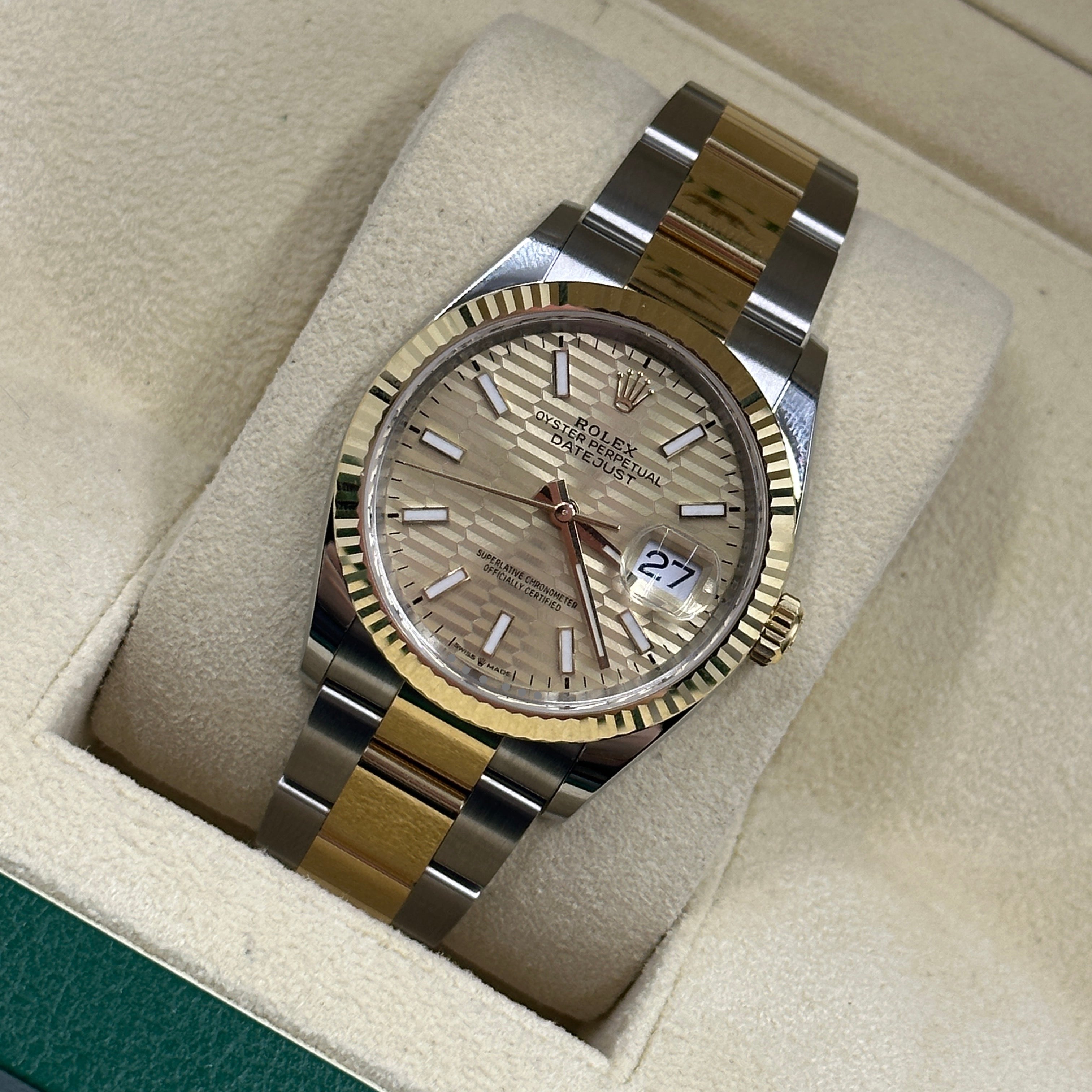 Rolex Datejust 36 126233 Champ Flute Oyster 2024