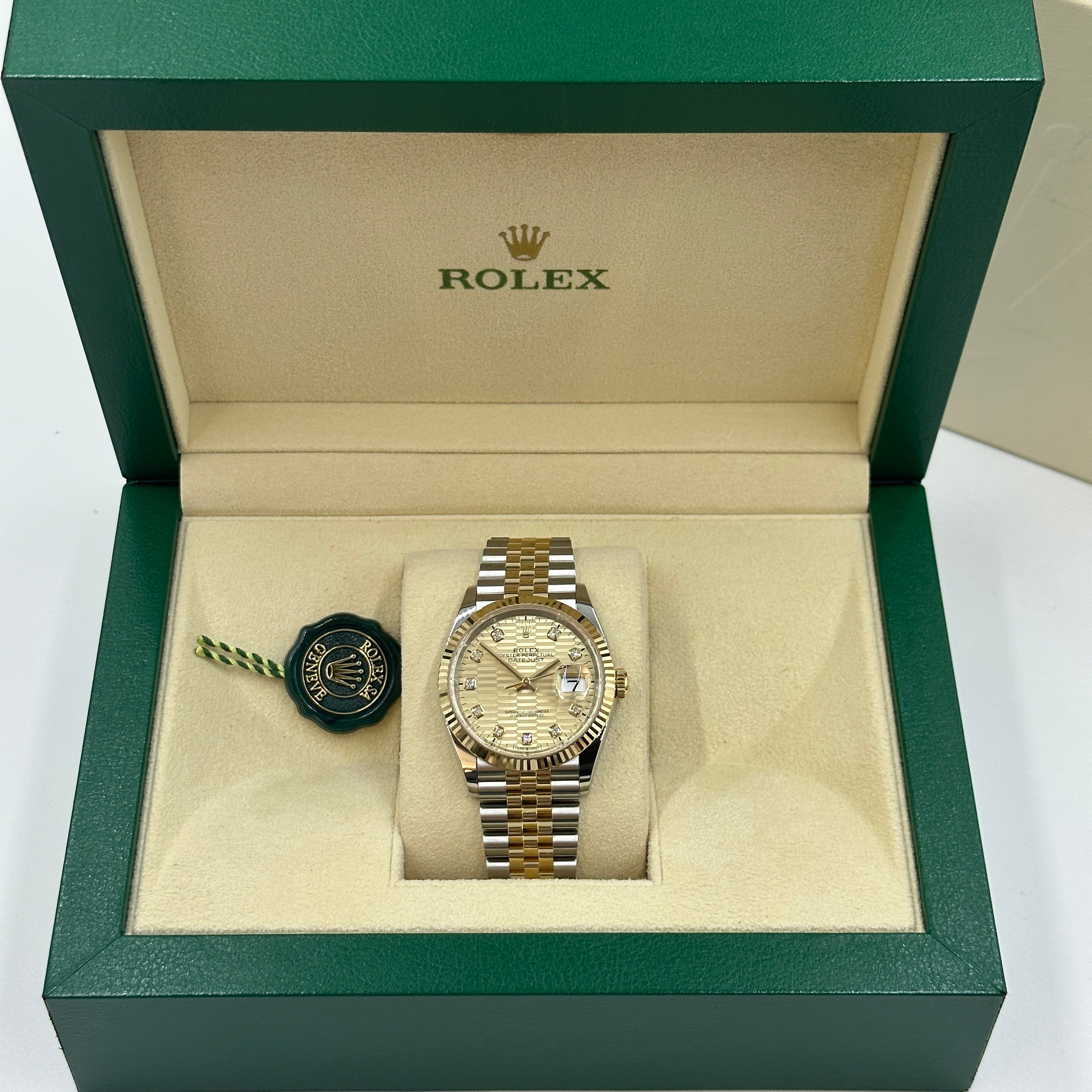 Rolex Datejust 36 126233G Champ Fluted Jubilee 2024