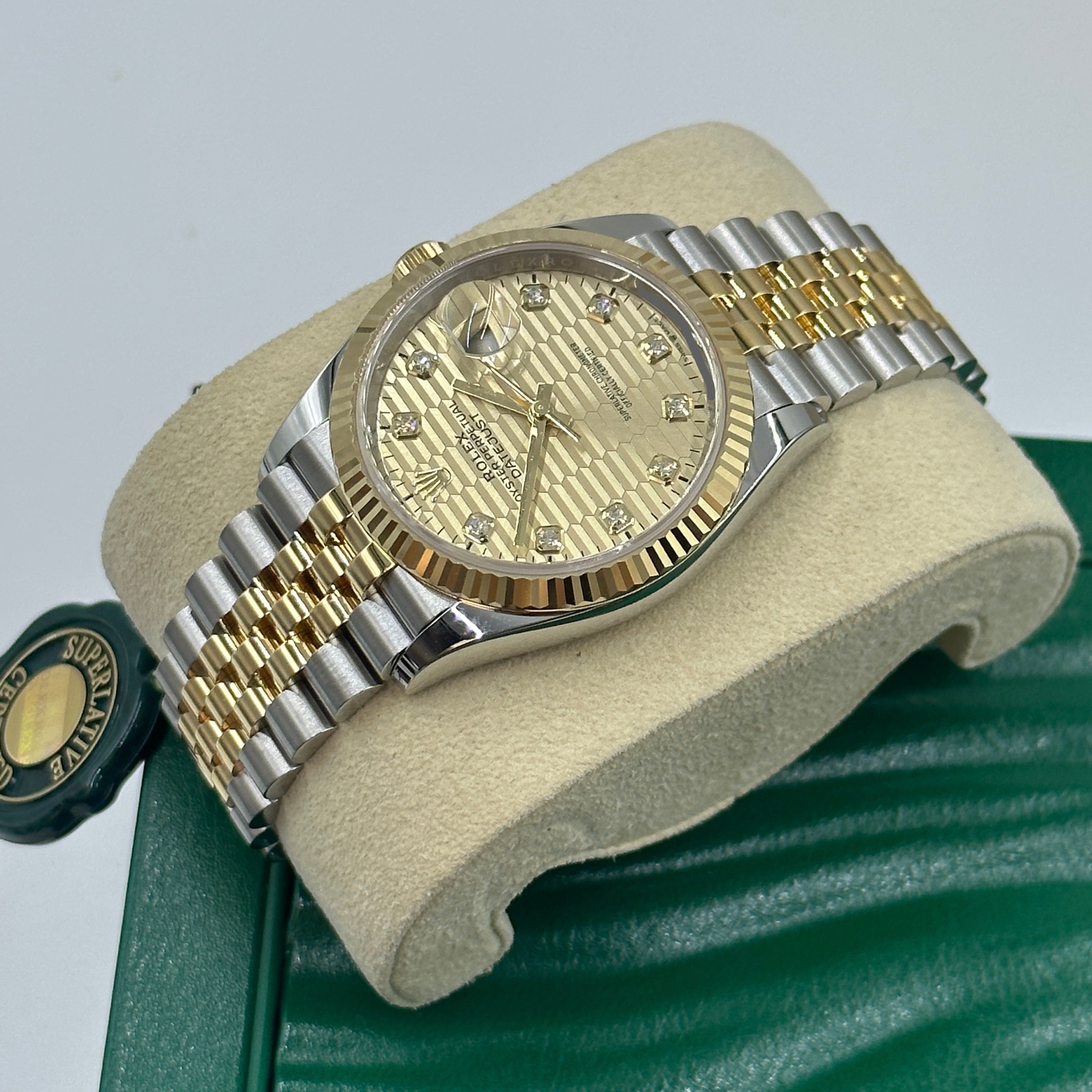 Rolex Datejust 36 126233G Champ Fluted Jubilee 2024