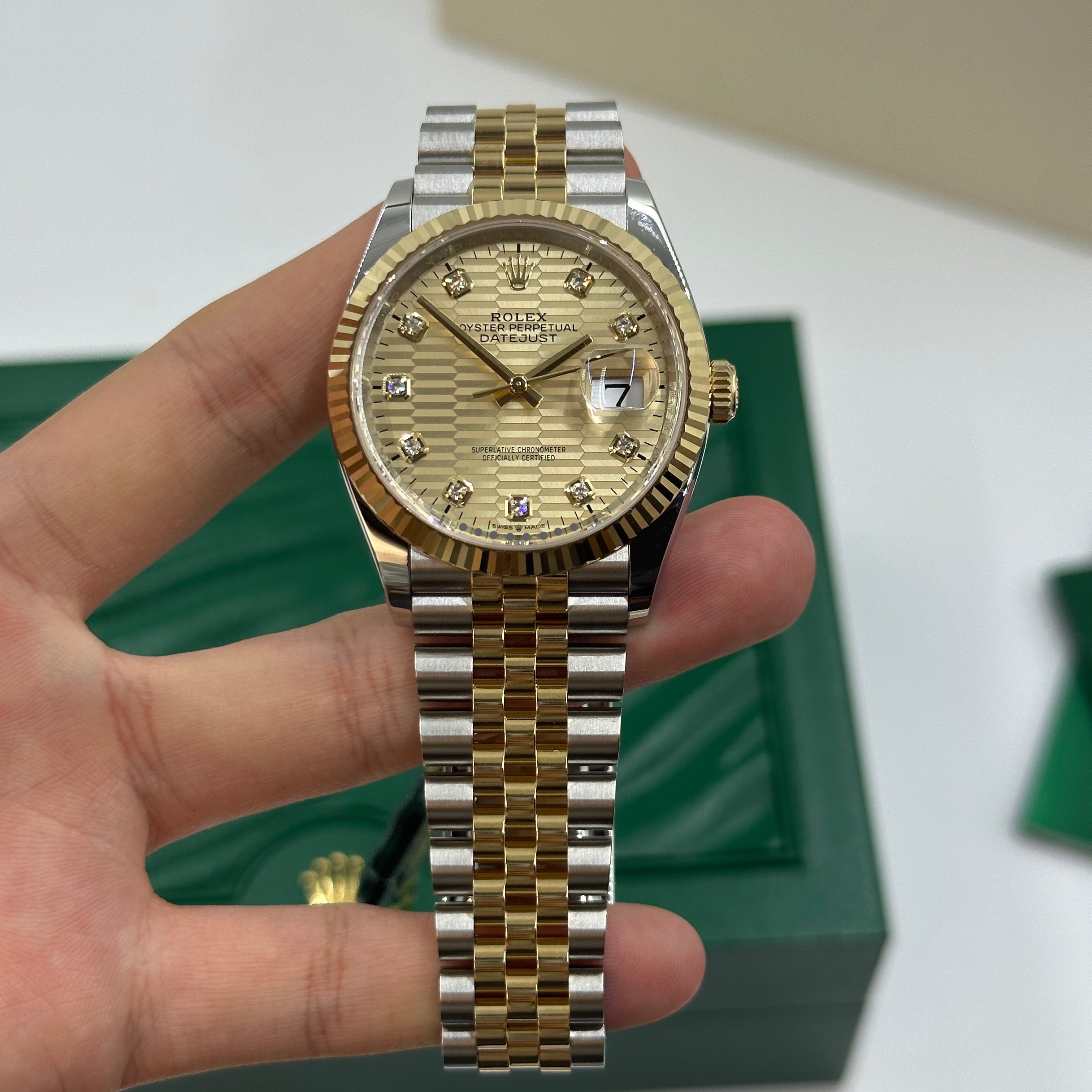 Rolex Datejust 36 126233G Champ Fluted Jubilee 2024
