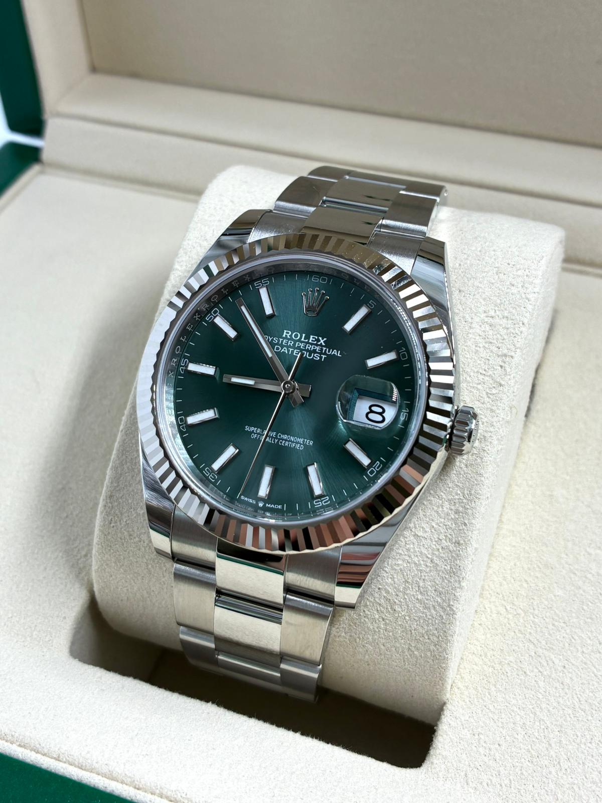 Rolex Datejust 41 126334 Mint Green Index Oyster 2025