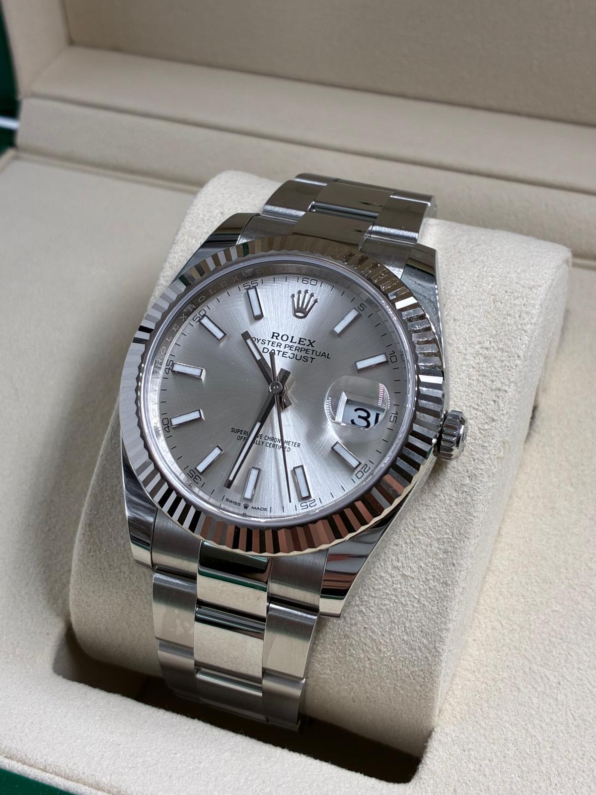 Rolex Datejust 41 126334 Silver Index Oyster 2025