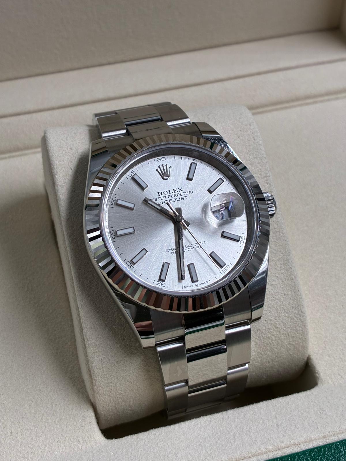 Rolex Datejust 41 126334 Silver Index Oyster 2025