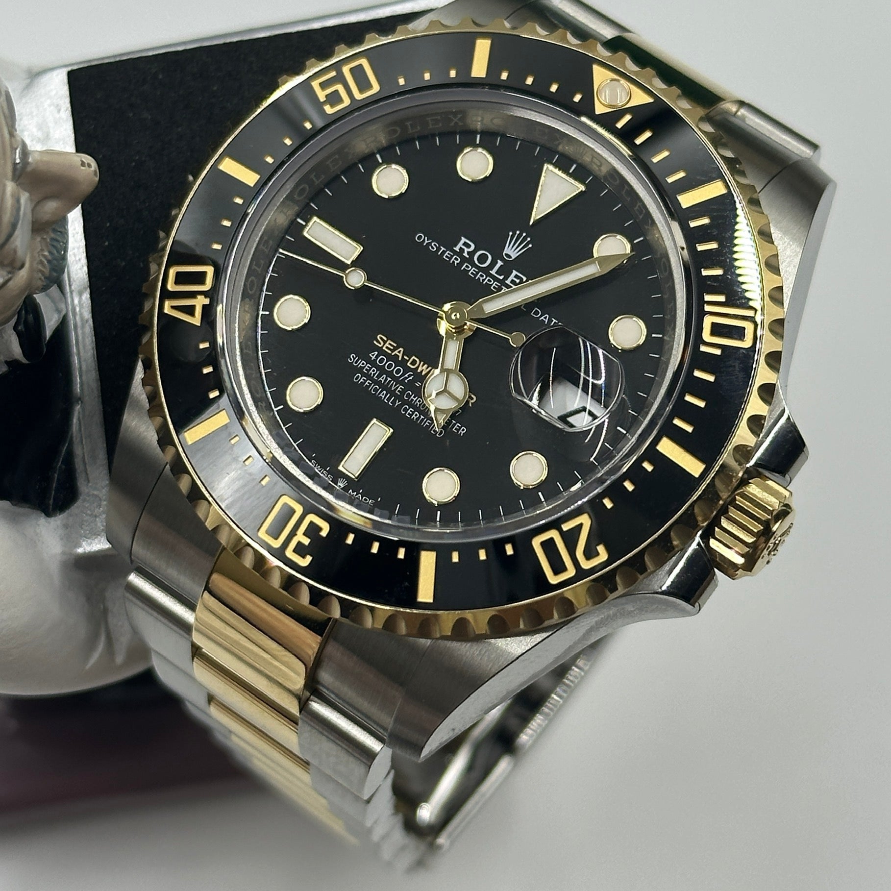 Rolex Sea-Dweller 126603 Steel/Yellow Gold