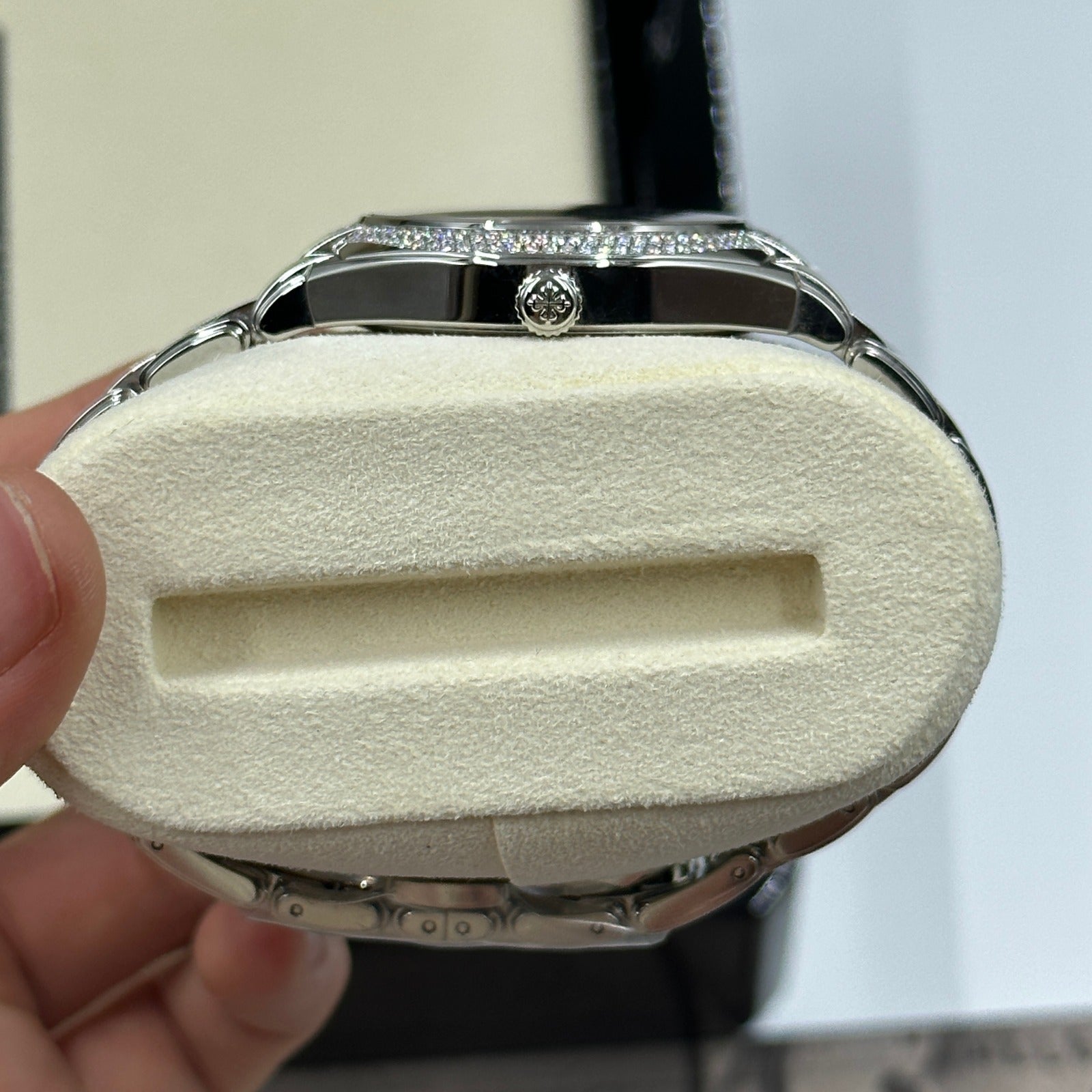 Patek Philippe Twenty~4 7300/1200A-001