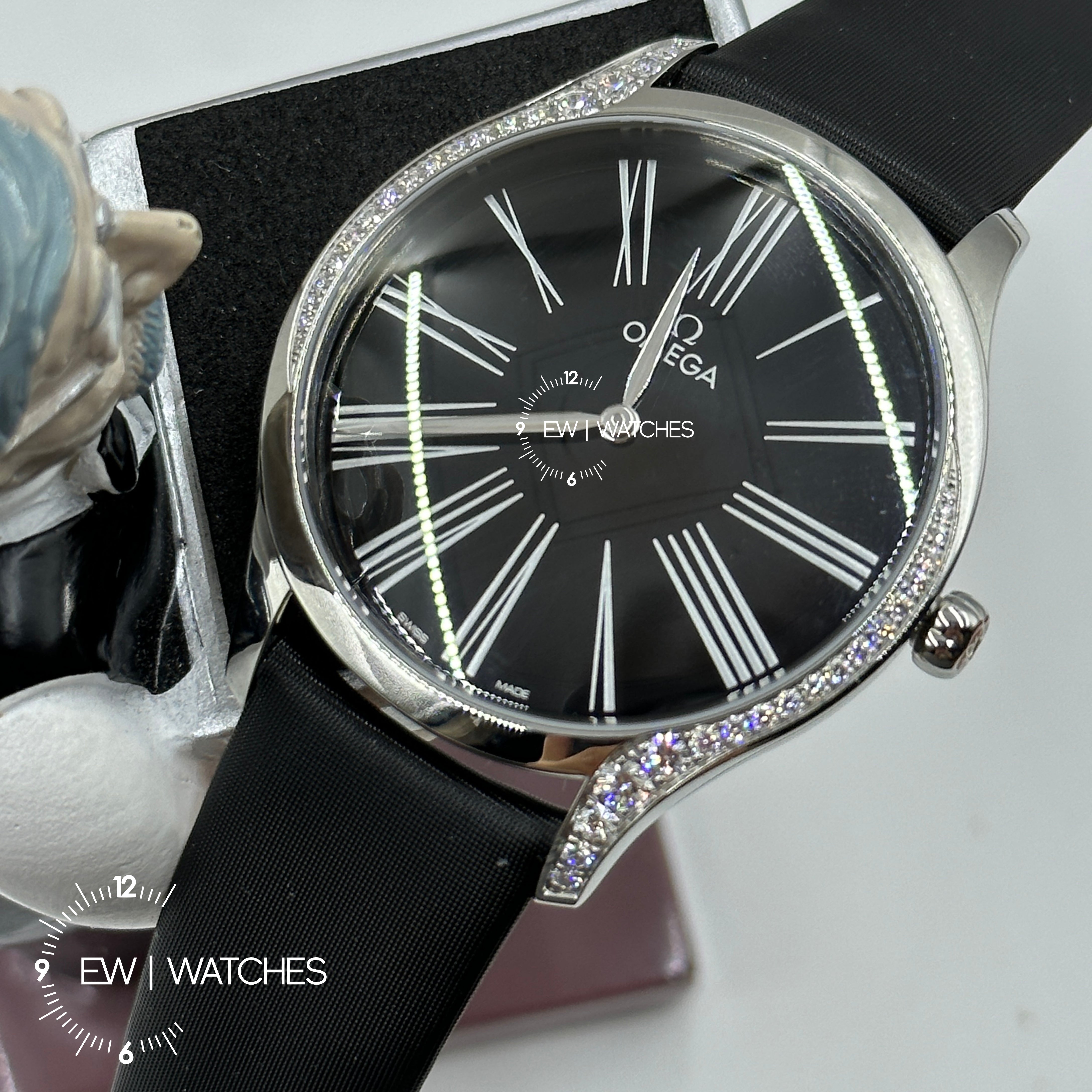 Omega De Ville Tresor 39 MM 428.17.39.60.01.001 2025