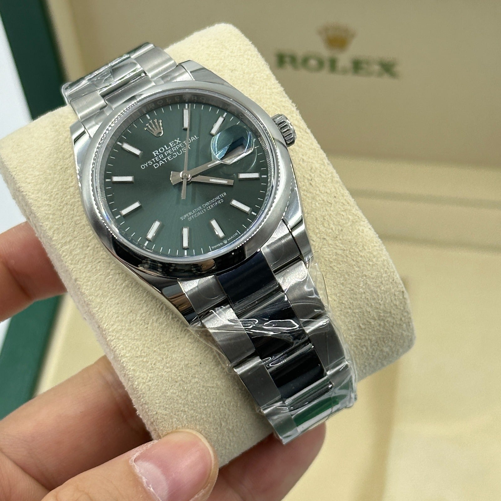 Rolex Datejust 36 126200 GREEN INDEX OYS