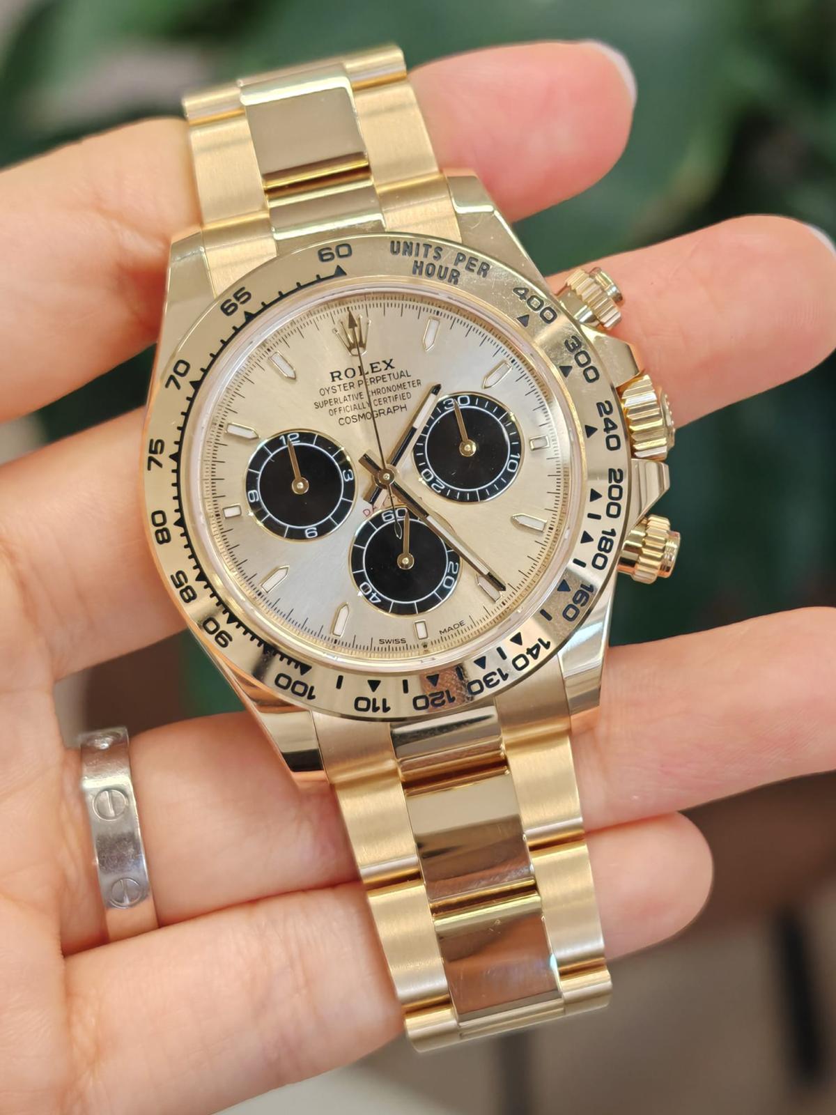 Rolex Cosmograph Daytona 126508 Golden und leuchtend schwarz