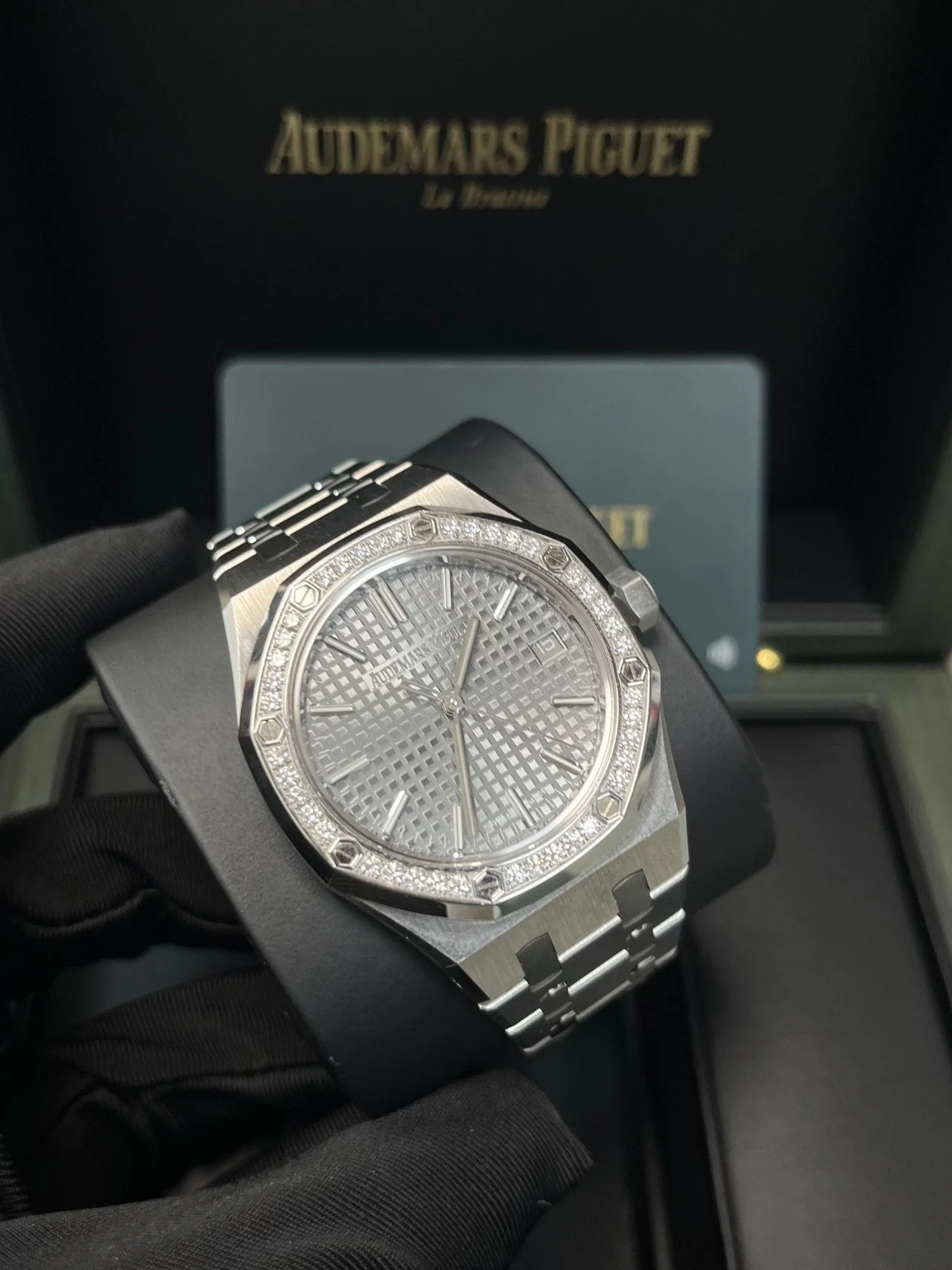 Audemars Piguet Royal Oak 15551ST.ZZ.1356ST.06 2025
