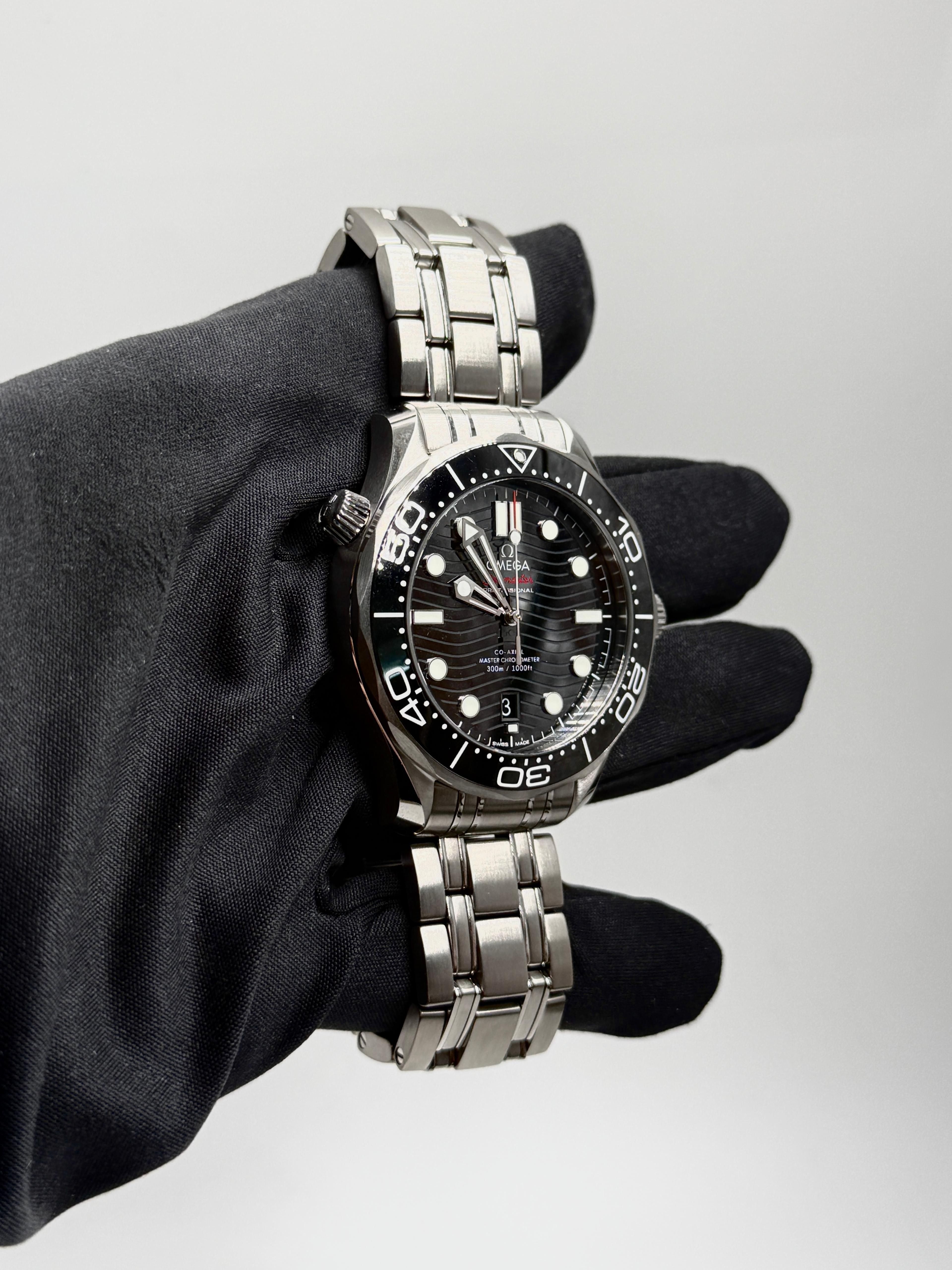 Omega Seamaster Diver 300M 42 MM 210.30.42.20.01.001
