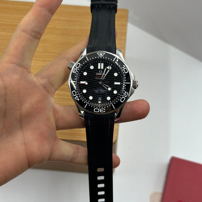 Omega Seamaster Diver 300M 42mm 210.32.42.20.01.001 2026