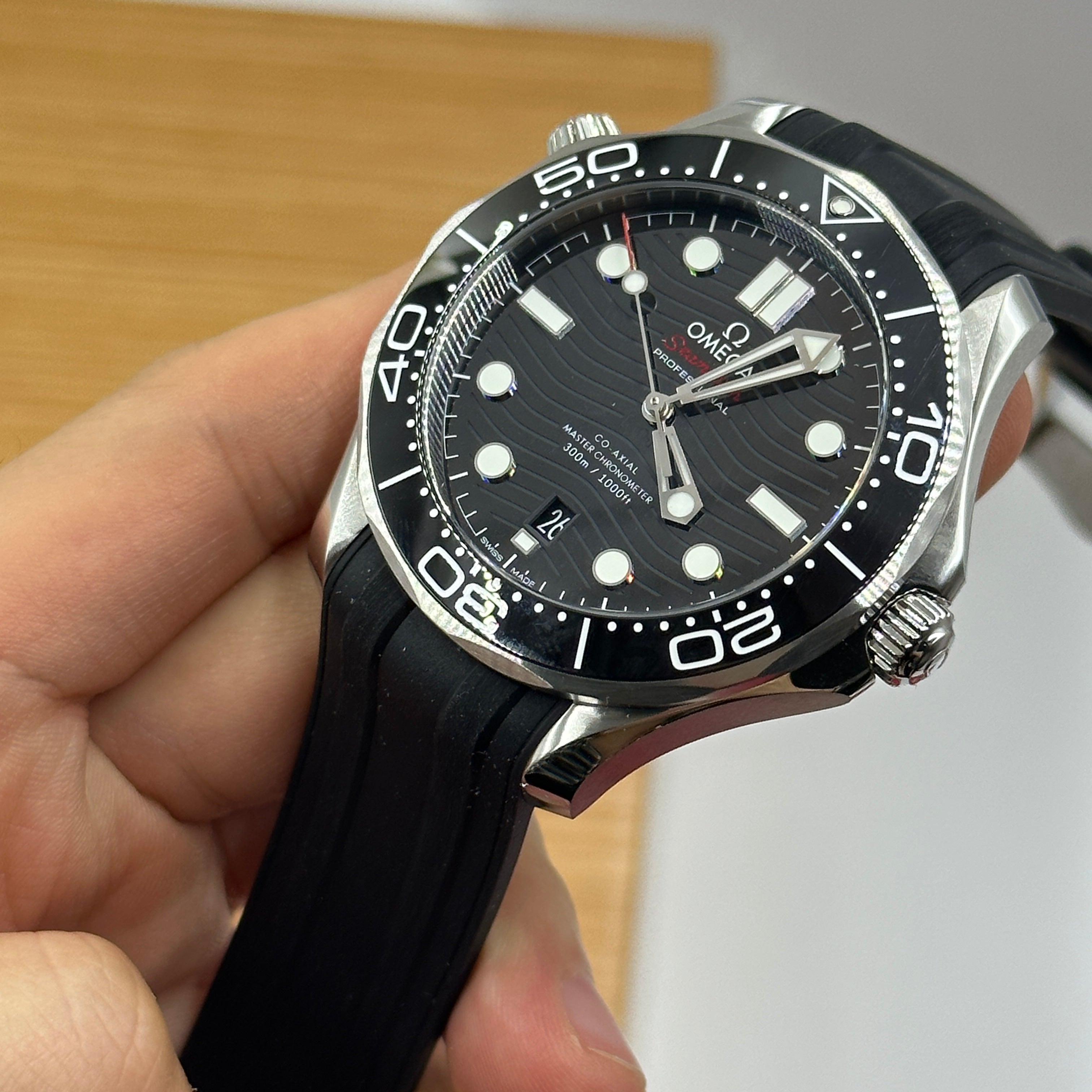 Omega Seamaster Diver 300M 42mm 210.32.42.20.01.001 2026