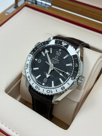 Omega Seamaster Planet Ocean 600M 43.5 MM 215.33.44.22.01.001 2022