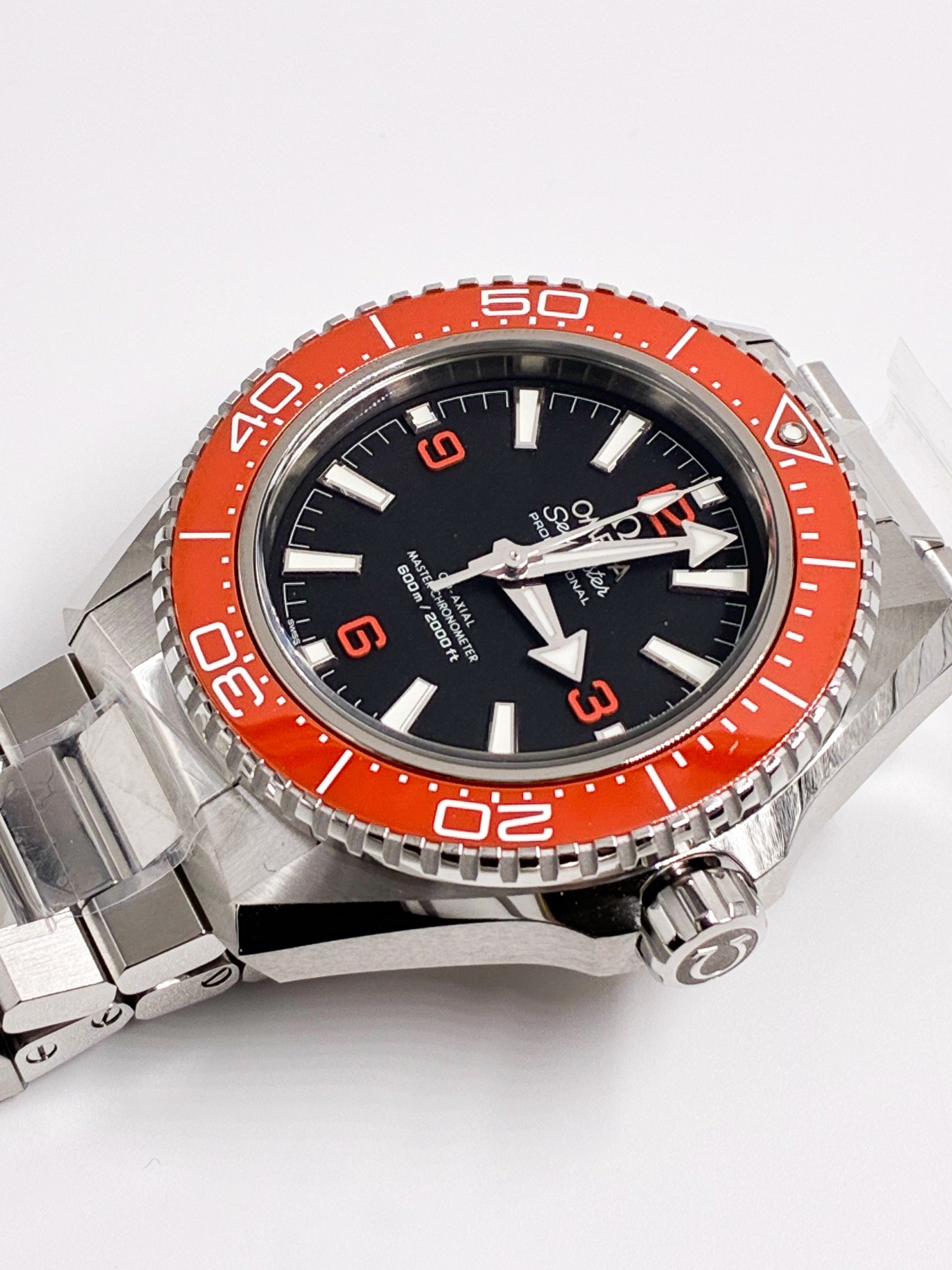 Omega Seamaster Seamaster Planet Ocean 217.30.42.21.01.003 Orange Black 2026