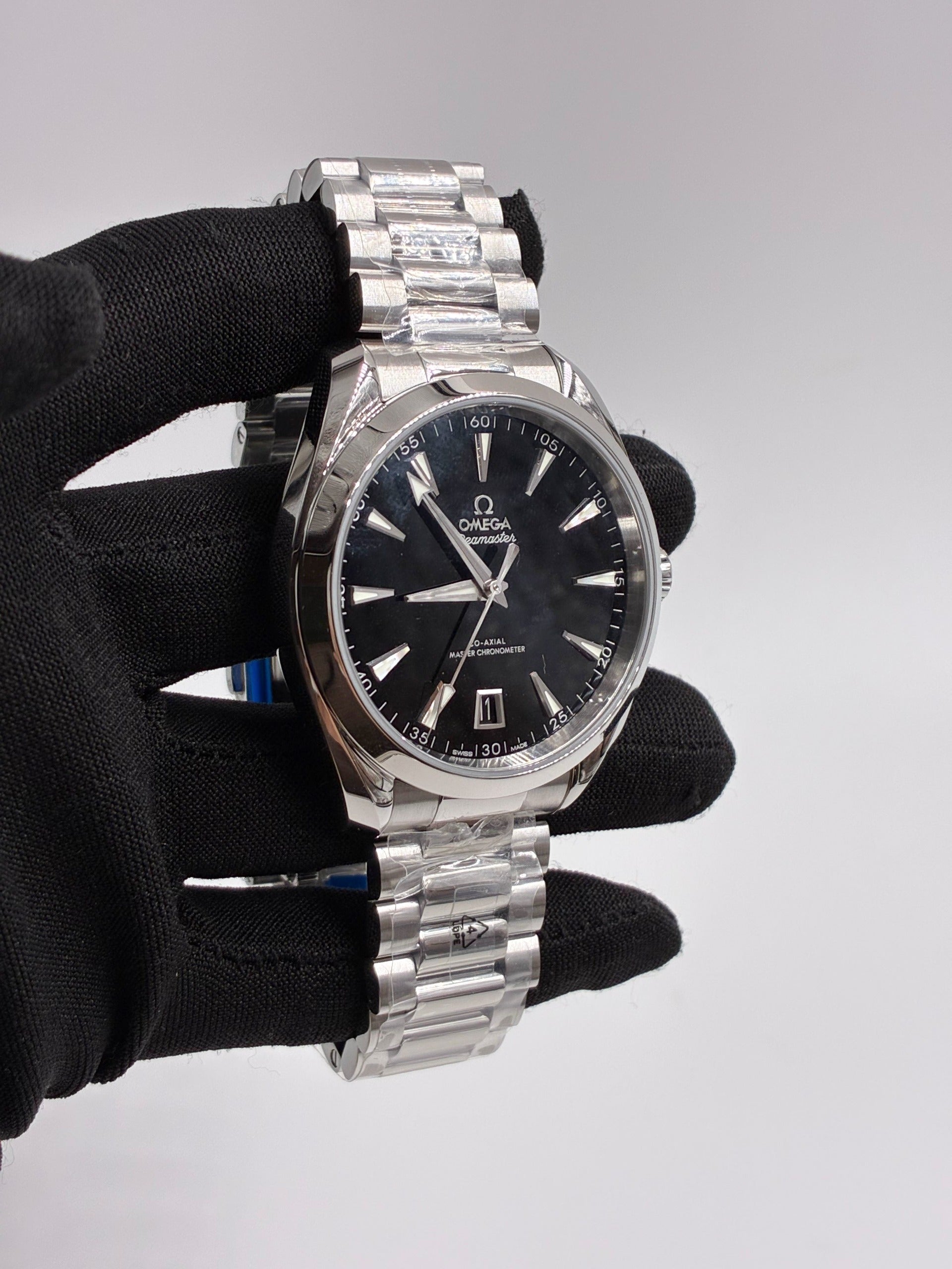 Omega Seamaster Aqua Terra 150M Series 41mm 220.10.41.21.01.002