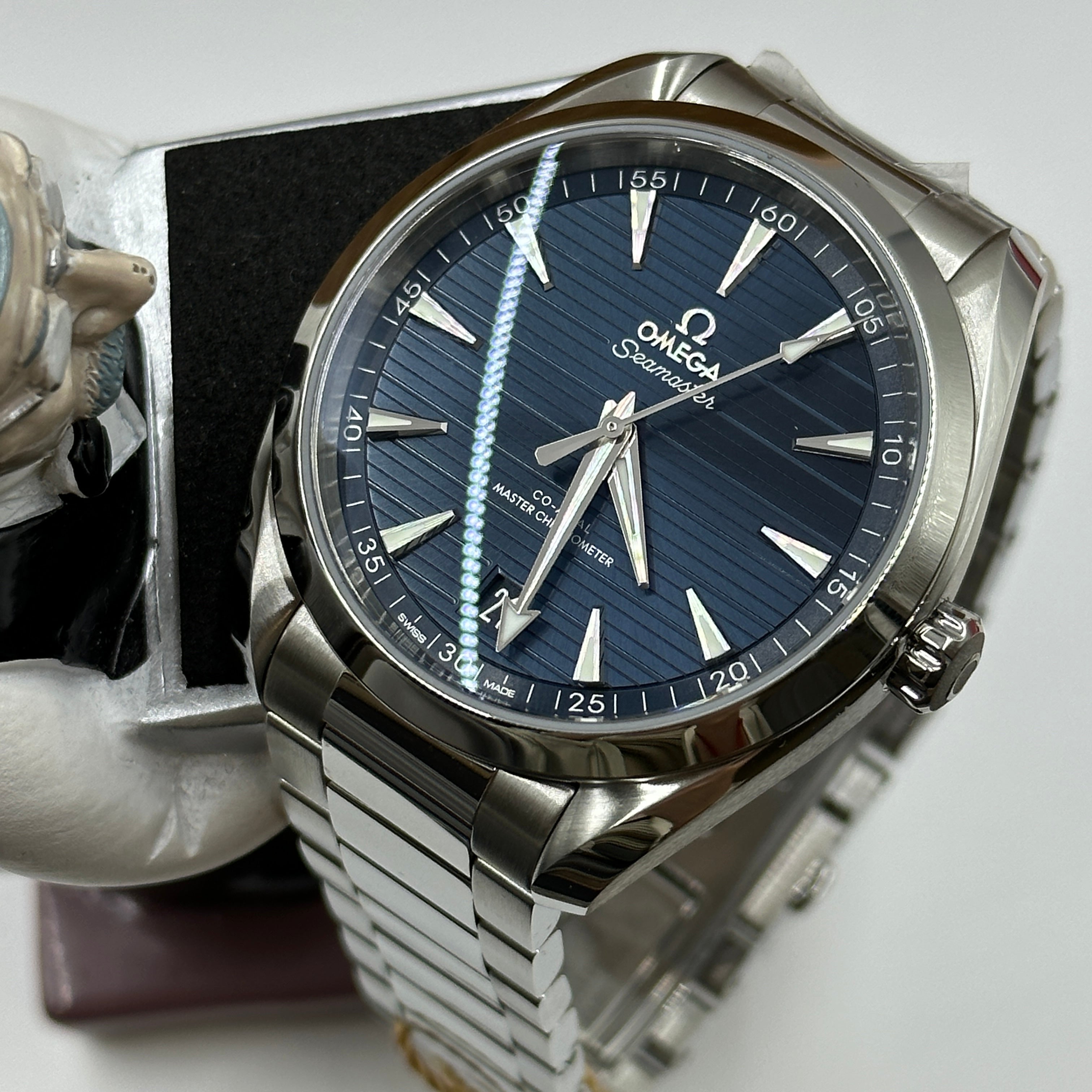 Omega Seamaster Aqua Terra 150M 220.10.41.21.03.004