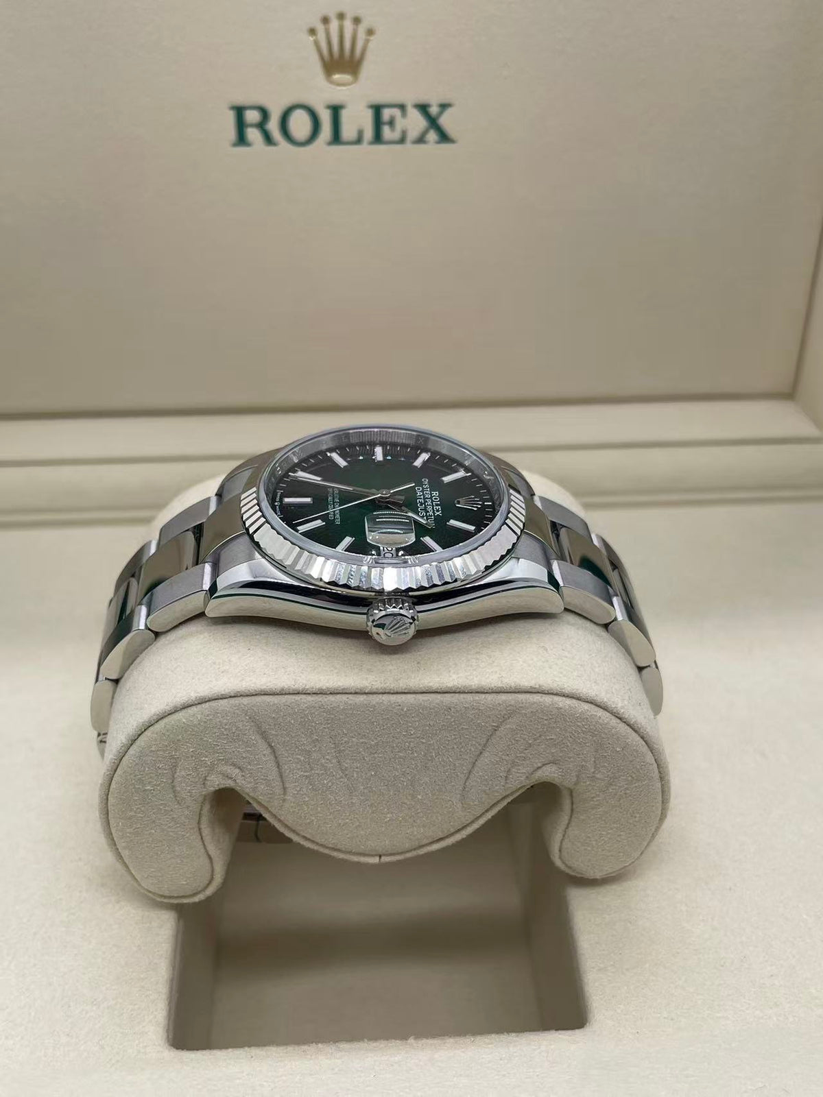 Rolex Datejust 36 126234 Ombré Green Oyster 2026