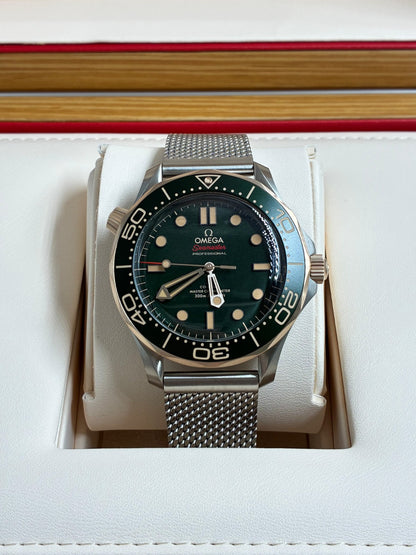 Omega 210.90.42.20.10.001 Seamaster Diver 300m Gold On