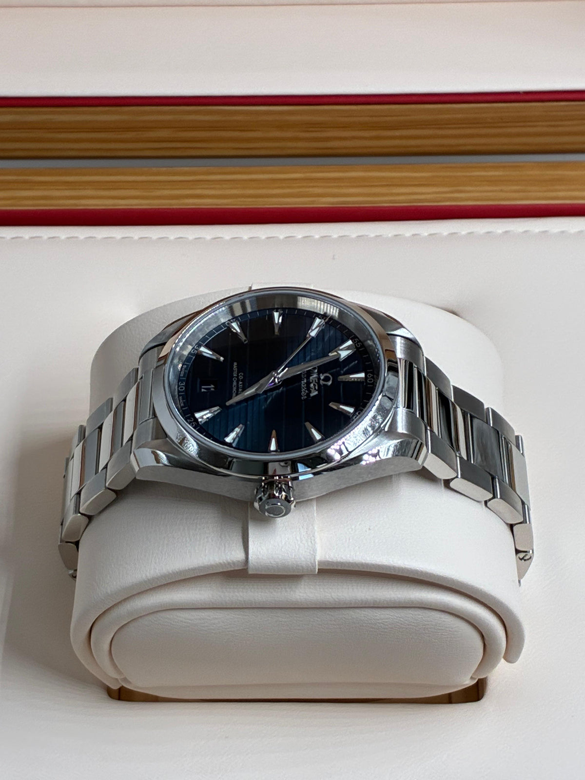 Omega Seamaster / Aqua Terra 150M 220.10.38.20.03.001  2026