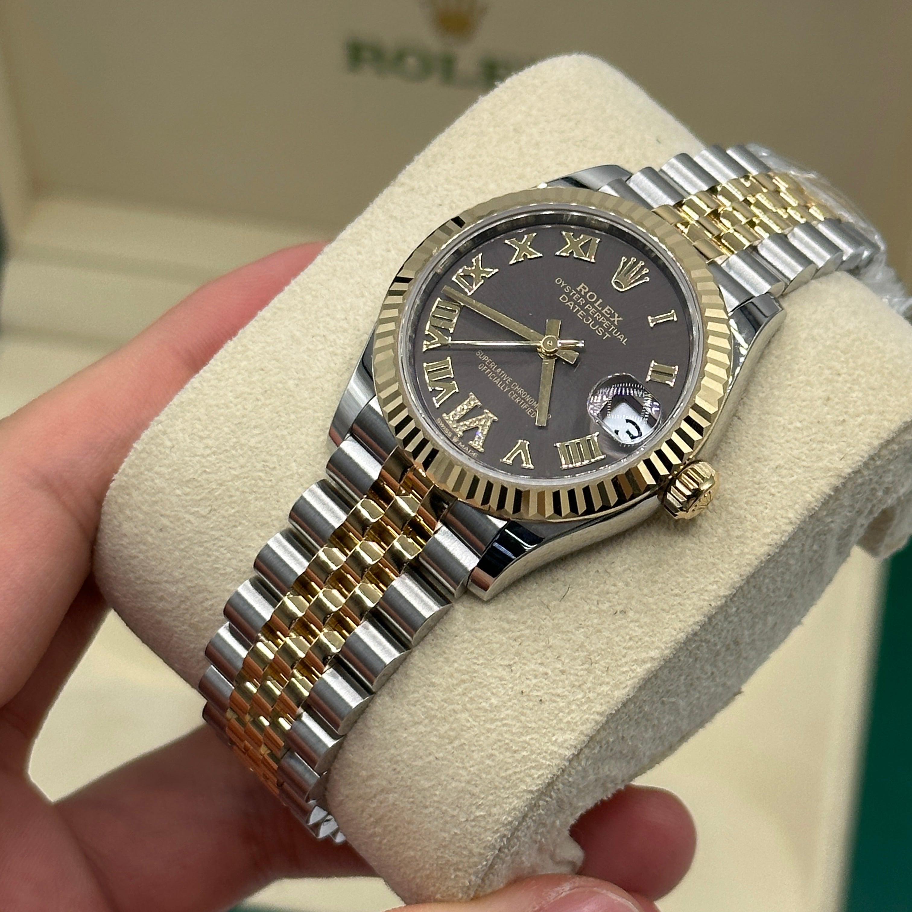 Rolex Datejust 31 278273 Grey Roman VI Jubilee 2025