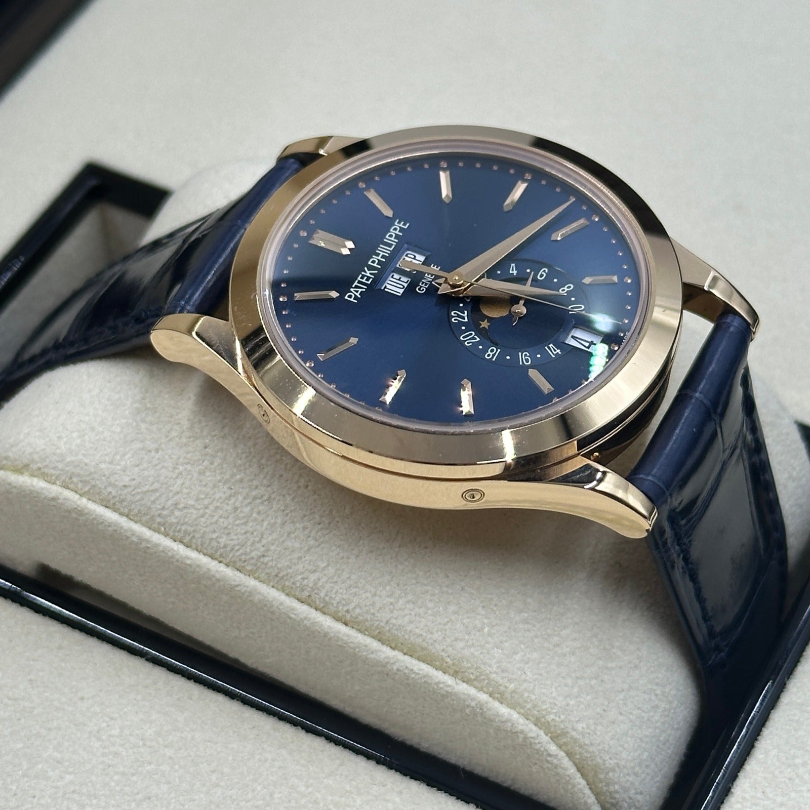 Patek Philippe Annual Calendar 5396R-014