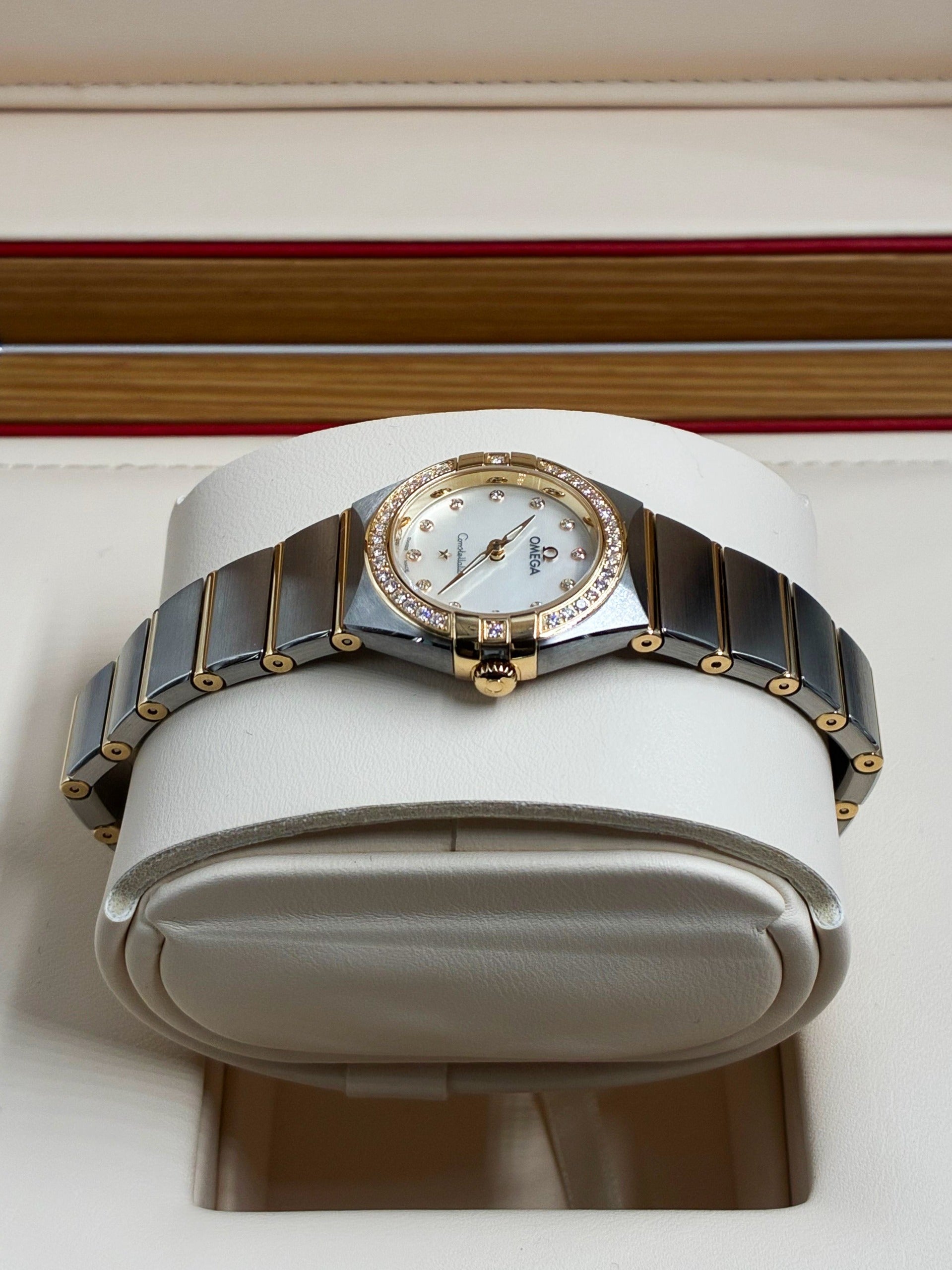 Omega 131.20.25.60.55.002 Constellation