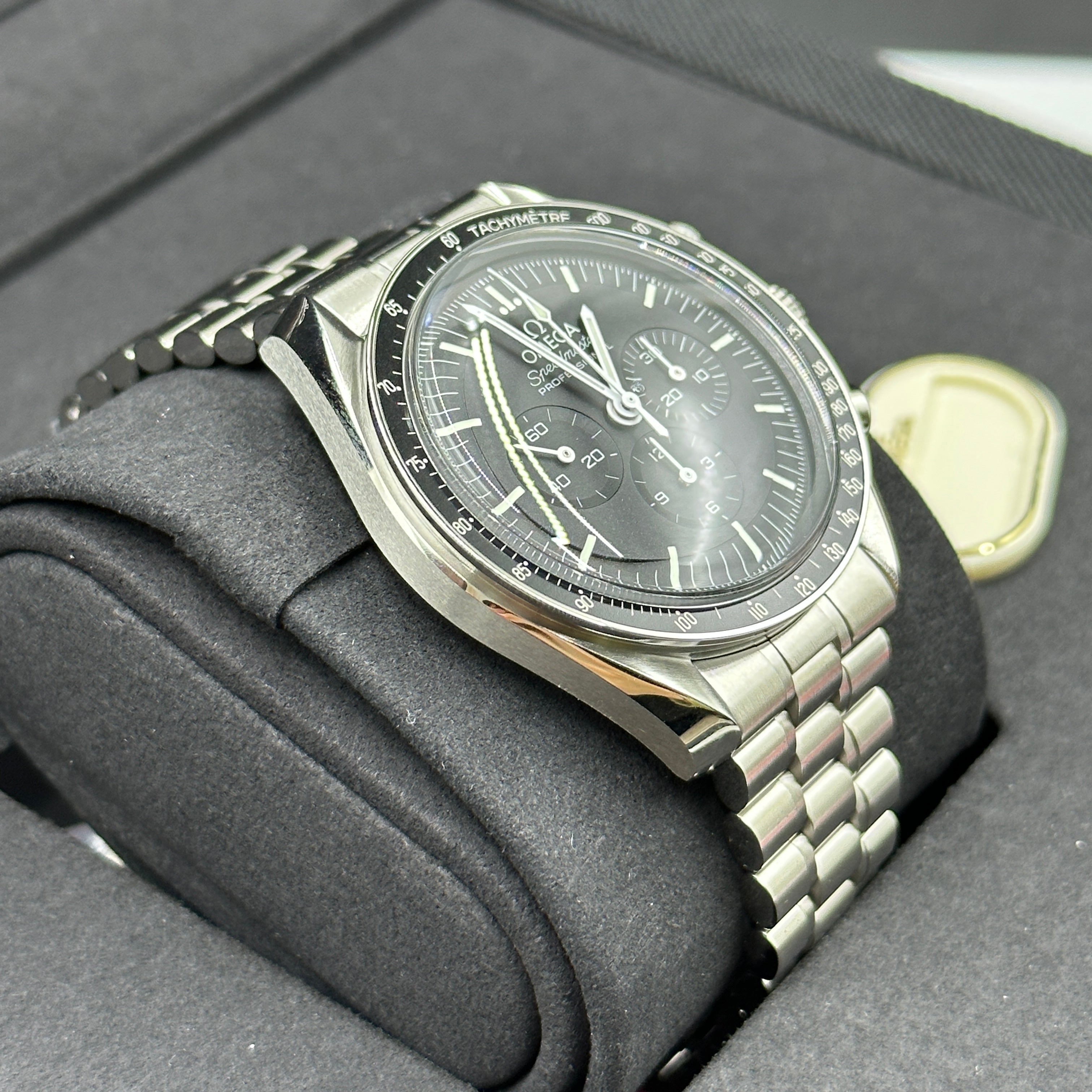 Omega Speedmaster Moonwatch Professional 42 mm 310.30.42.50.01.001