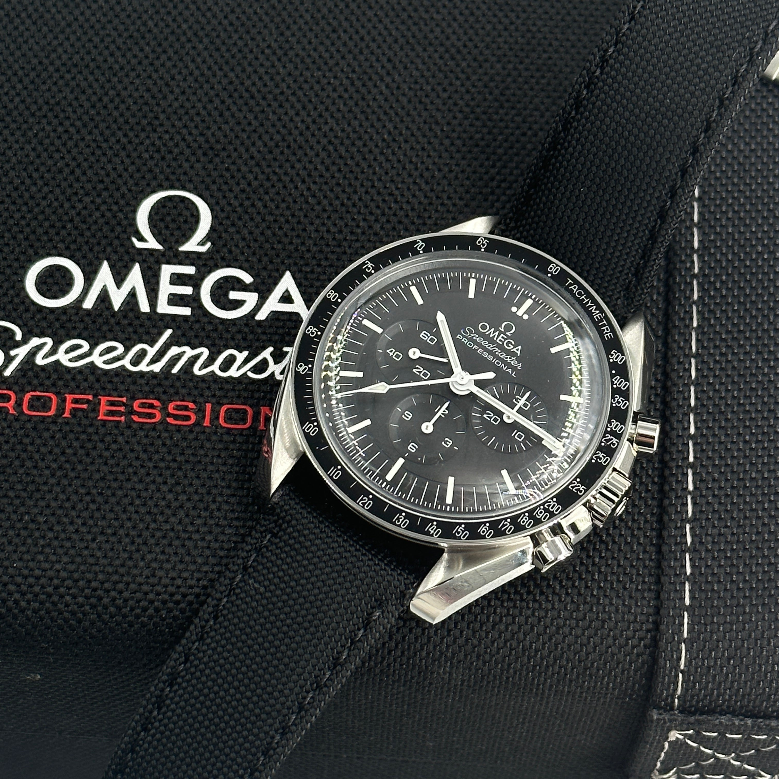 Omega Speedmaster Professional Moonwatch 310.32.42.50.01.001 2026