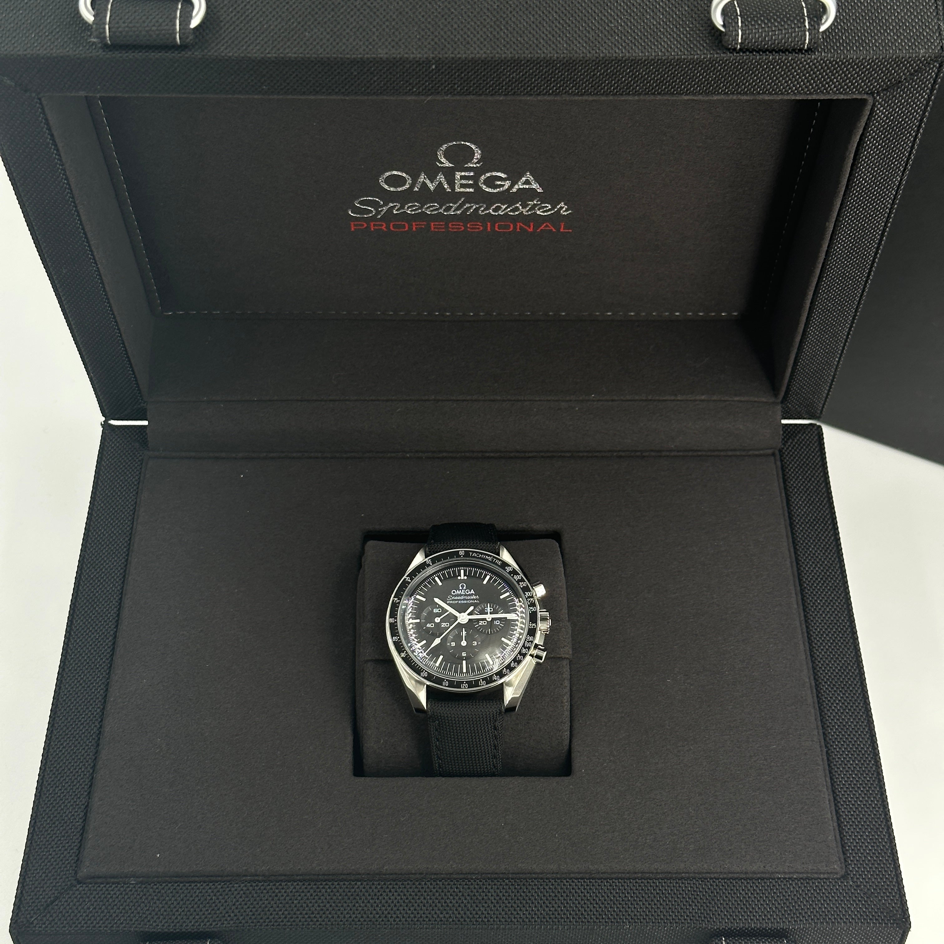 Omega Speedmaster Professional Moonwatch 310.32.42.50.01.001