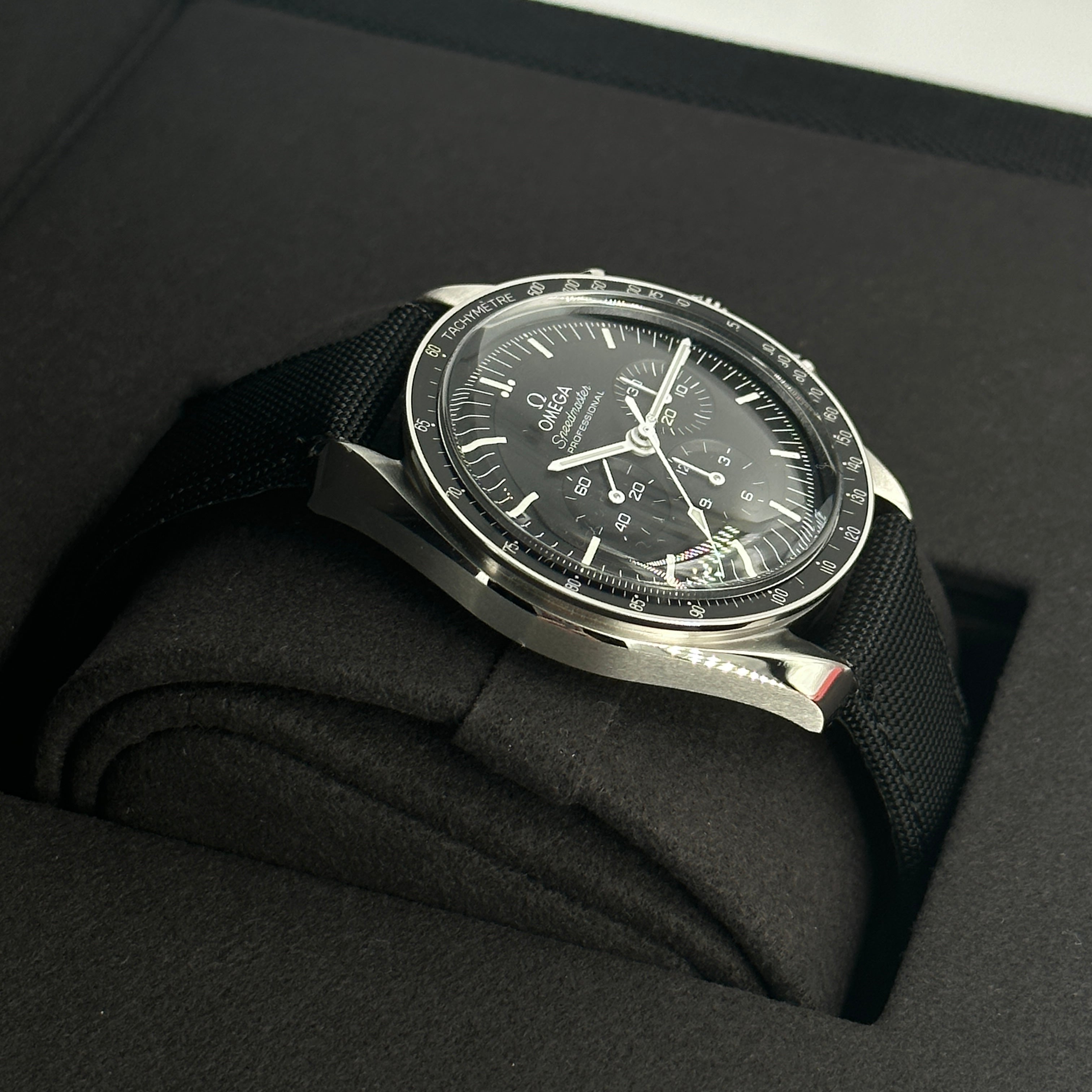 Omega Speedmaster Professional Moonwatch 310.32.42.50.01.001 2026