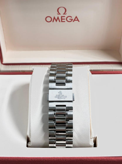 Omega Speedmaster 38mm. 324.30.38.50.55.001