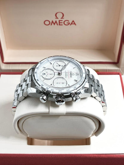 Omega Speedmaster 38mm. 324.30.38.50.55.001