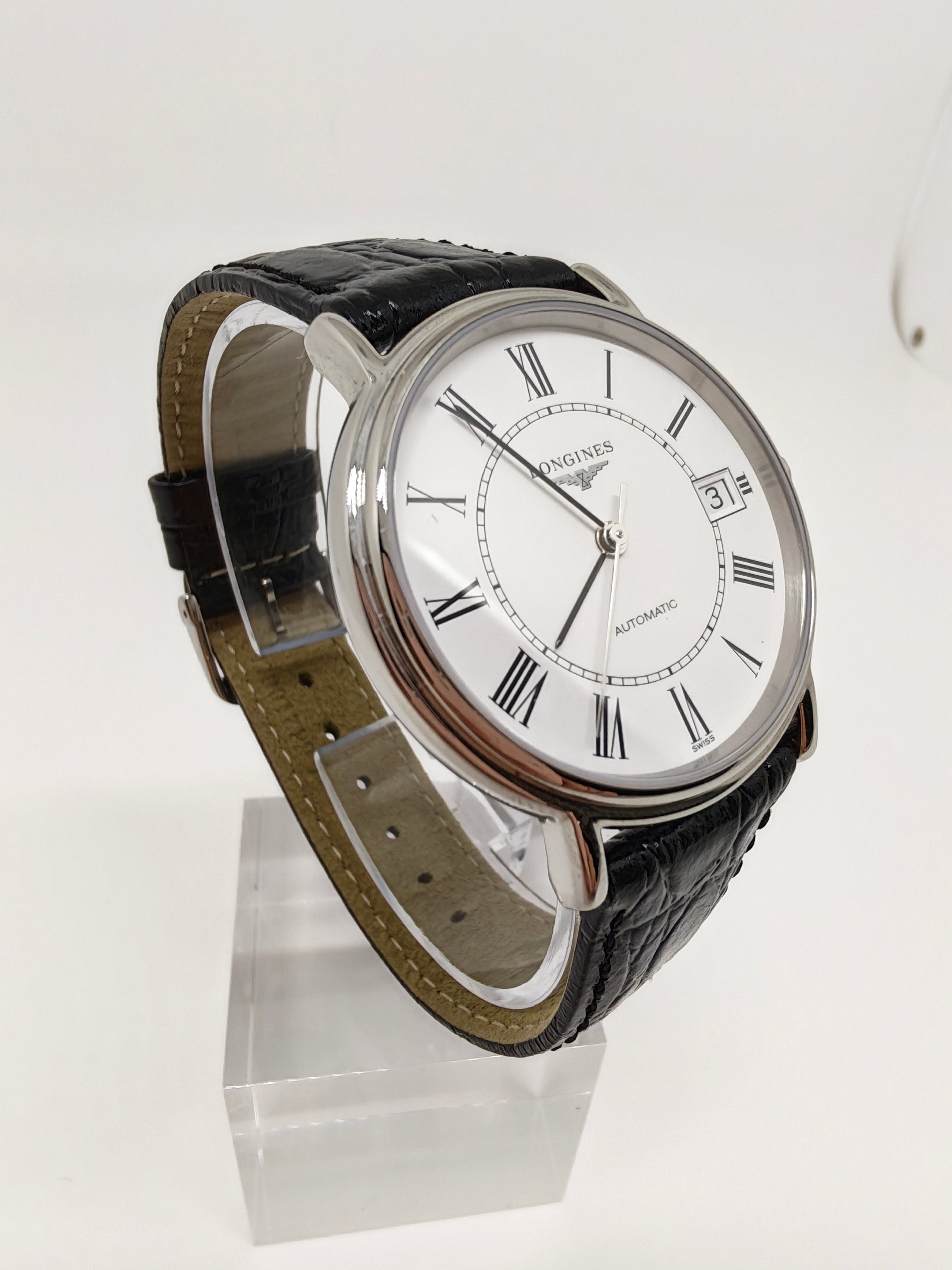 Longines White Automatic Presence Stainless L4.821.4.11.2  2026