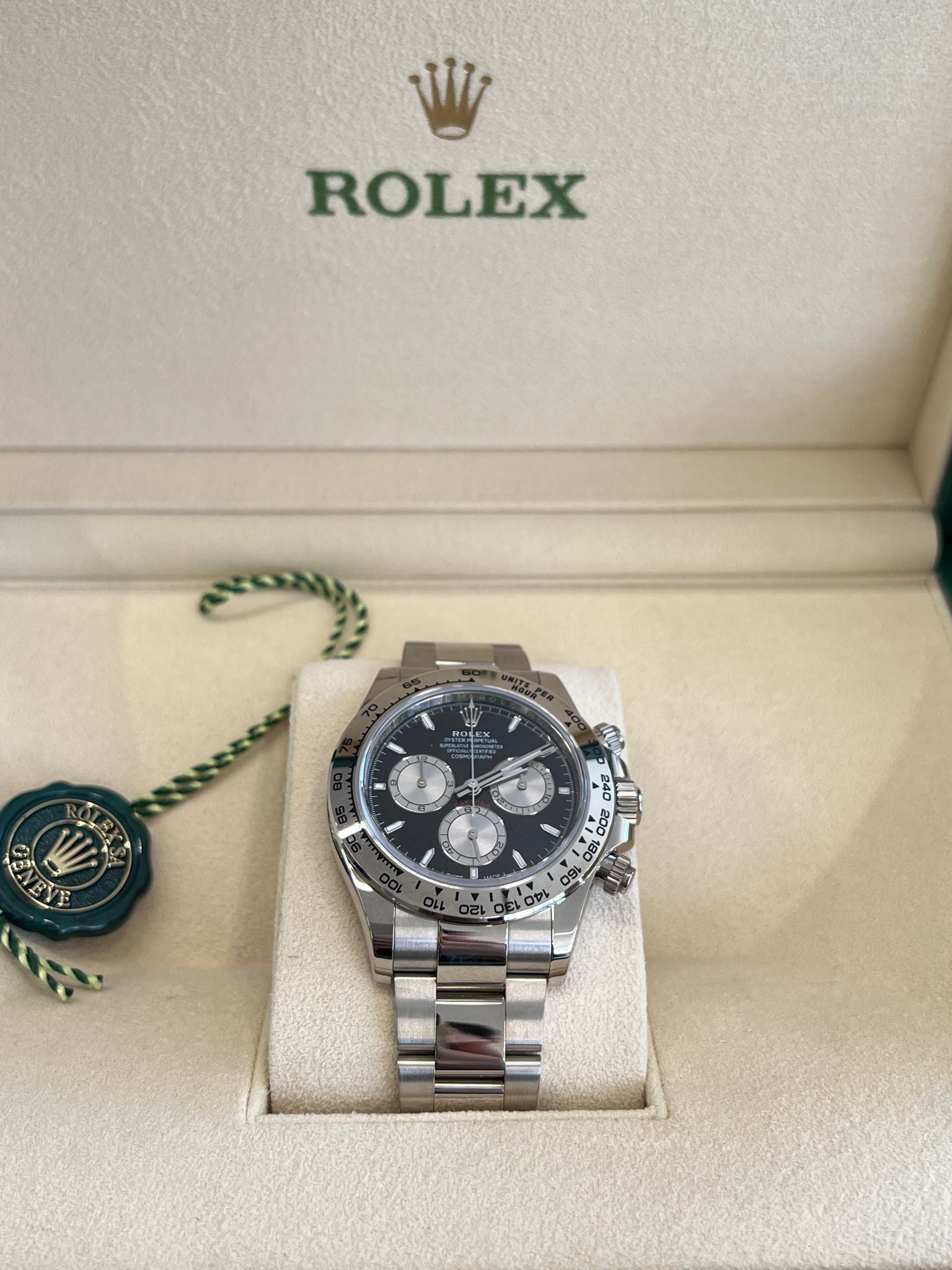 Rolex Cosmograph Daytona 126509 Hellschwarz und Stahl