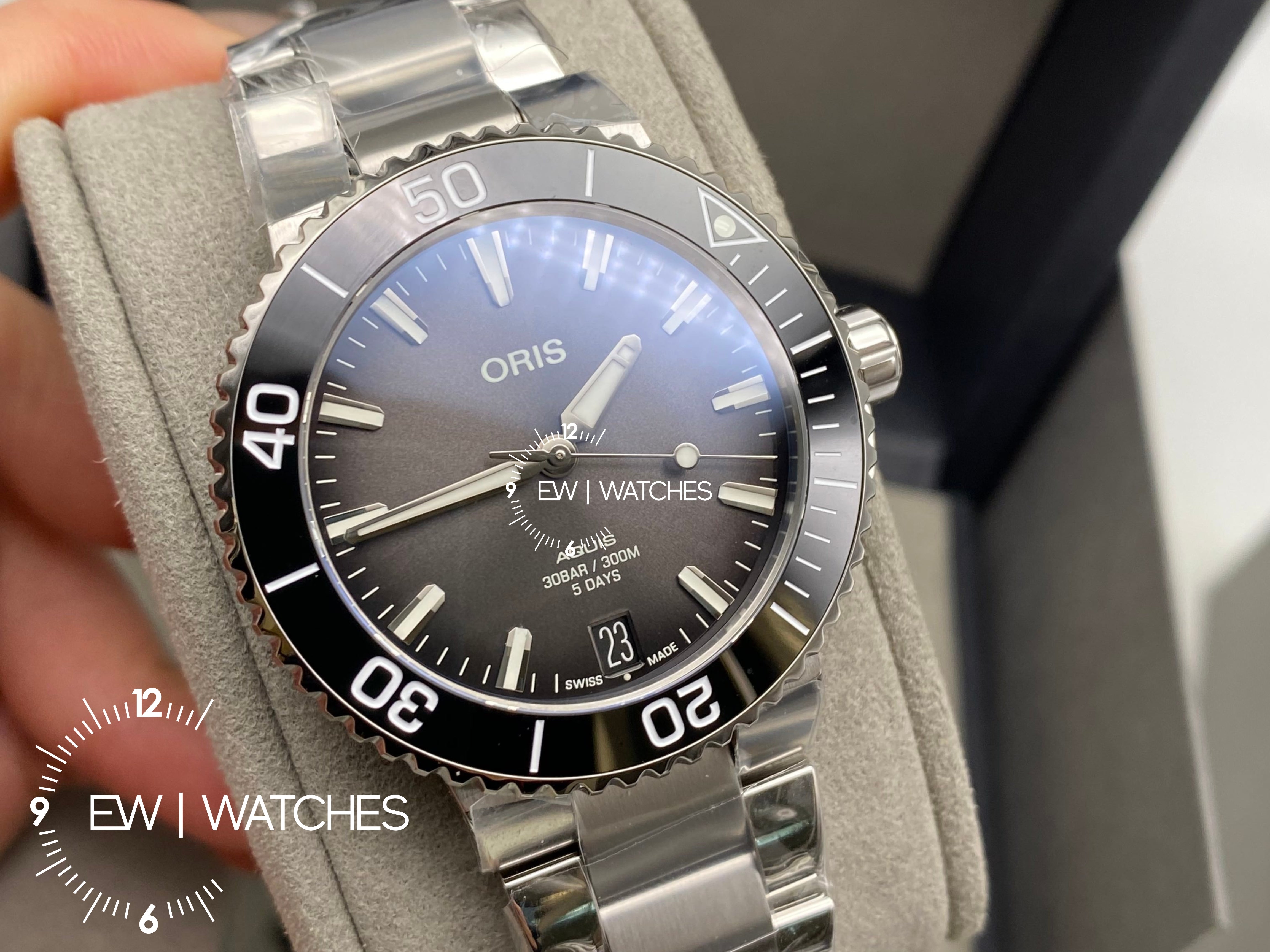 Oris Aquis 41.5MM 1 400 7769 4154 2025