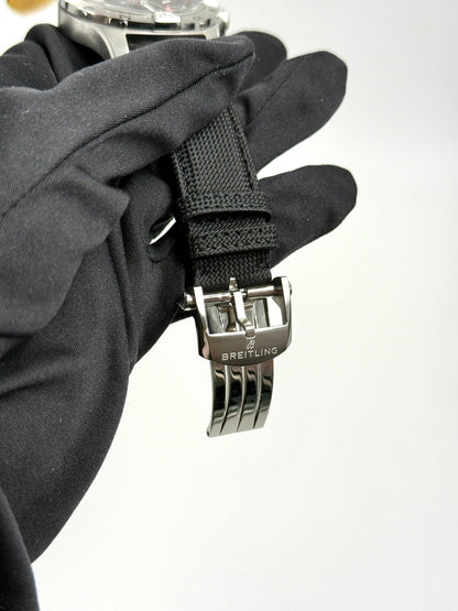 Breitling Avenger Automatic GMT 44  A32320101B1X1