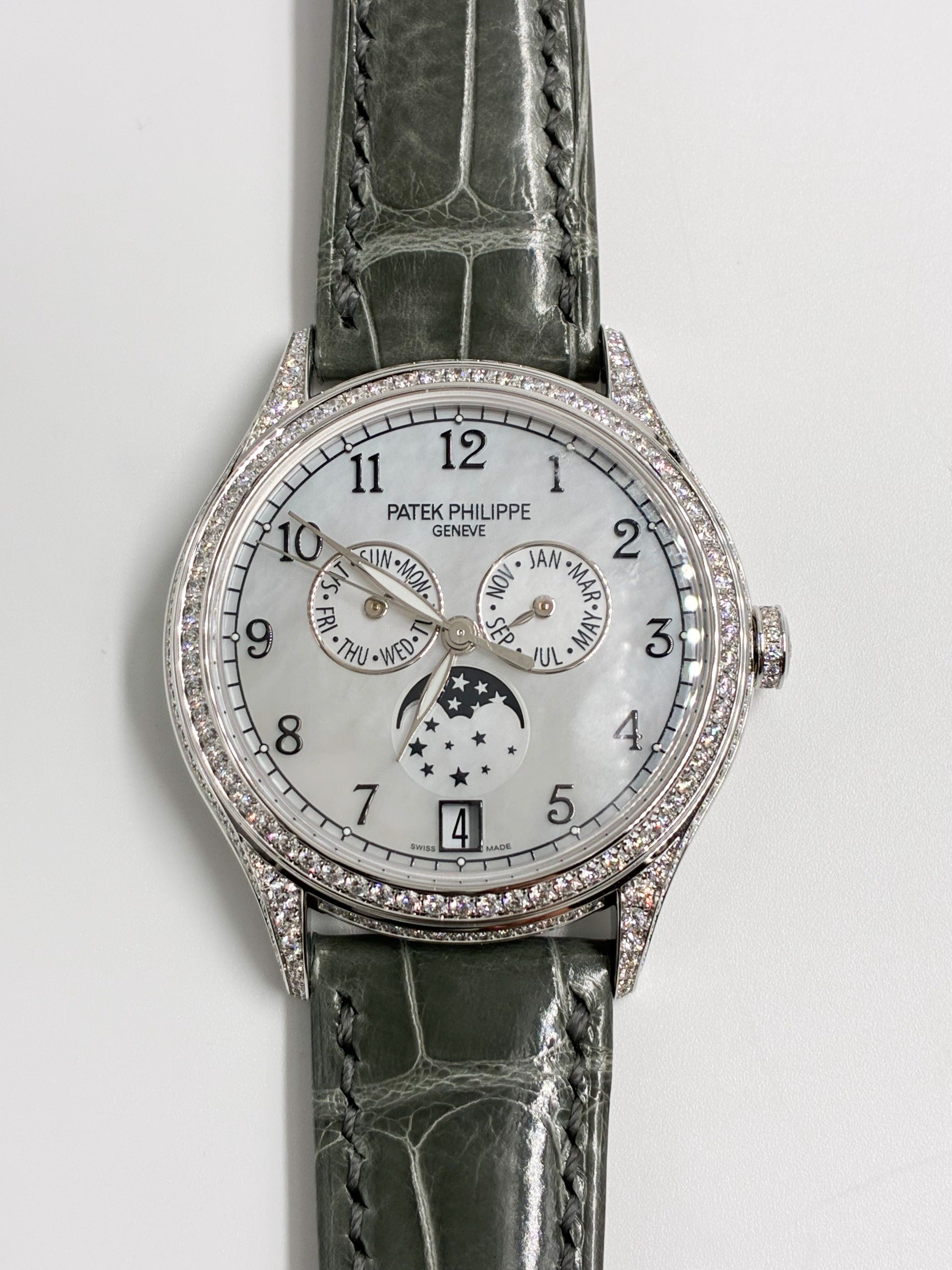 Patek Philippe Complications 4948G-010 2025