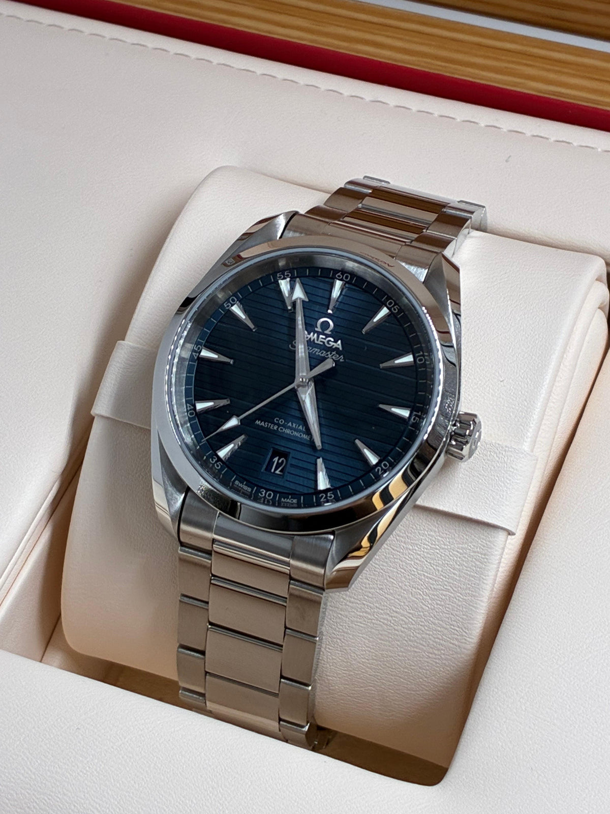Omega Seamaster / Aqua Terra 150M 220.10.38.20.03.001  2026